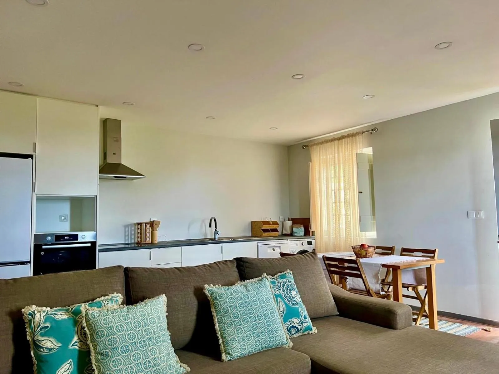 Kitchen or kitchenette in Quinta da Nasce Água