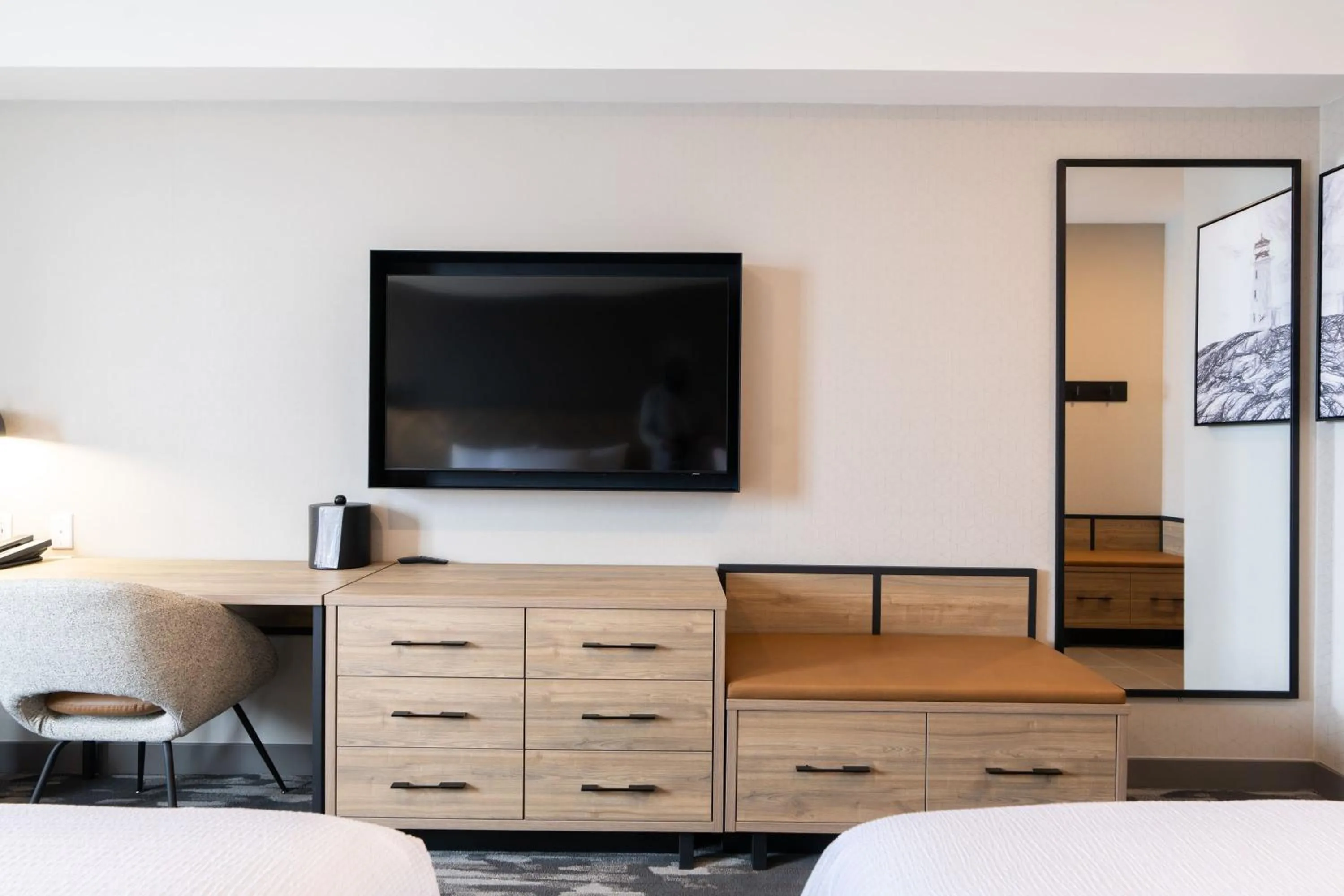 Photo of the whole room, Bed in Sandman Signature Dartmouth Hotel & Suites