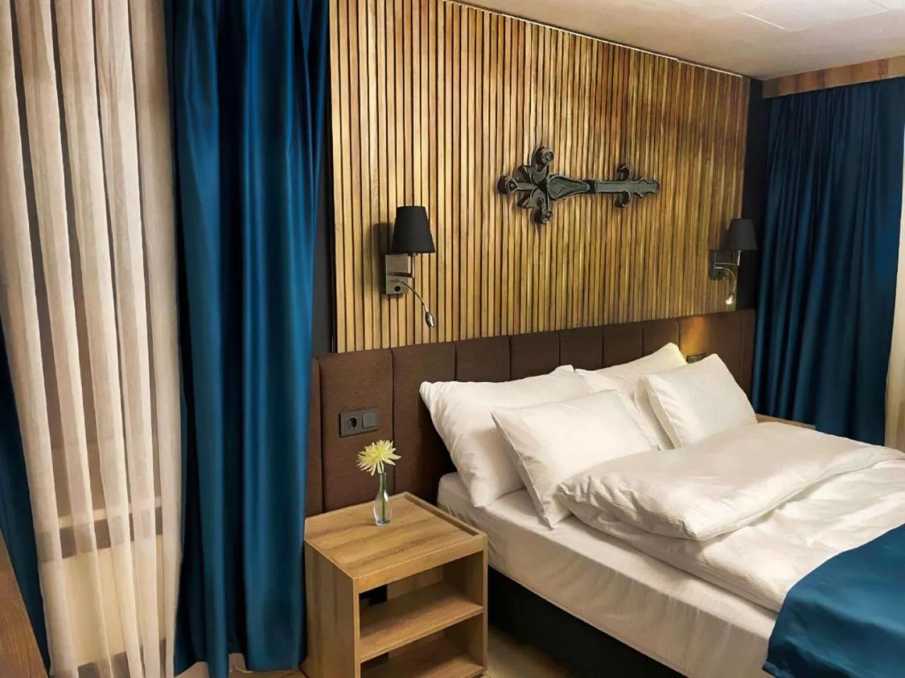 Nani City Hotel Self Check-In