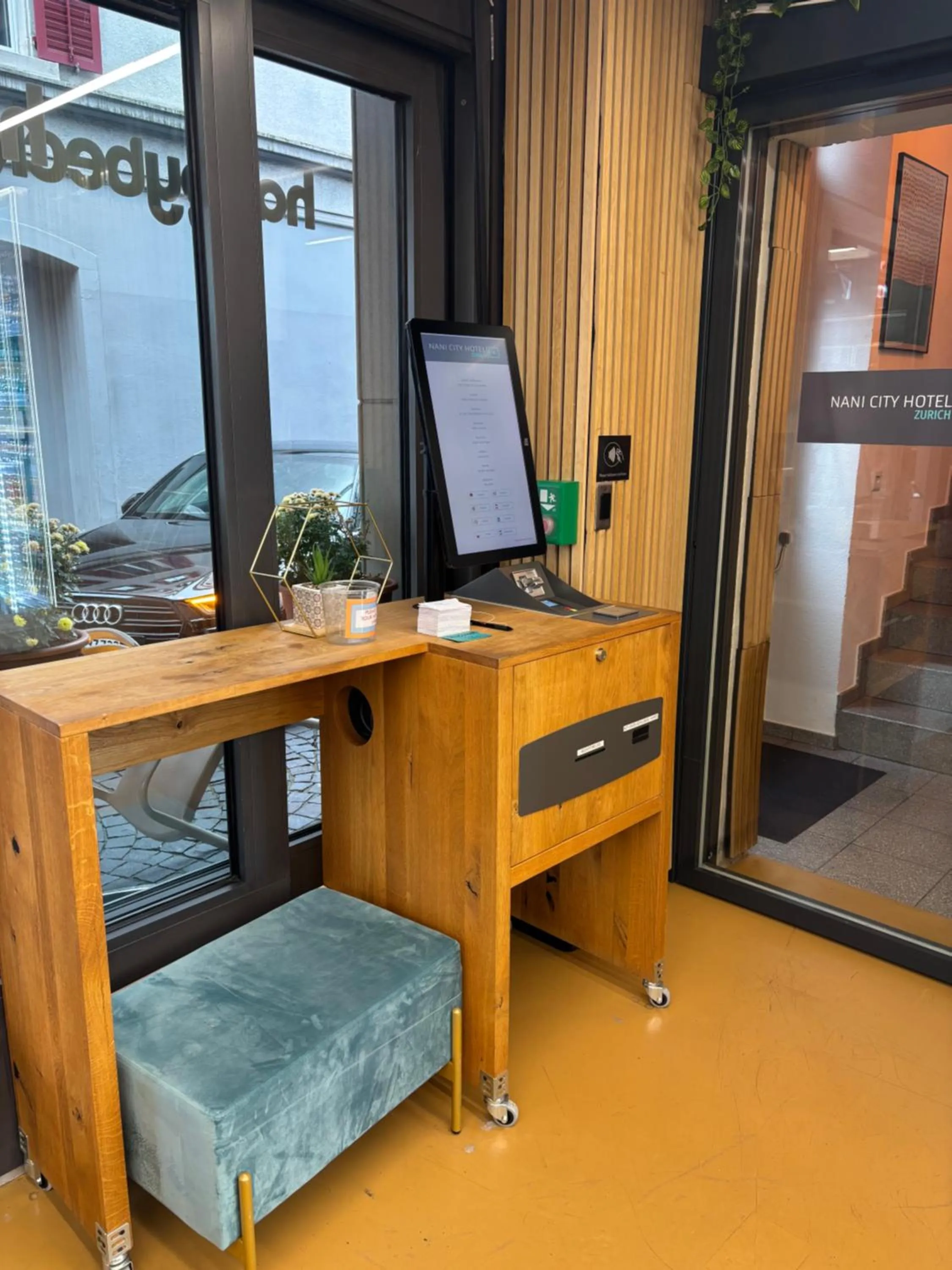 Seating area in Nani City Hotel Self Check-In