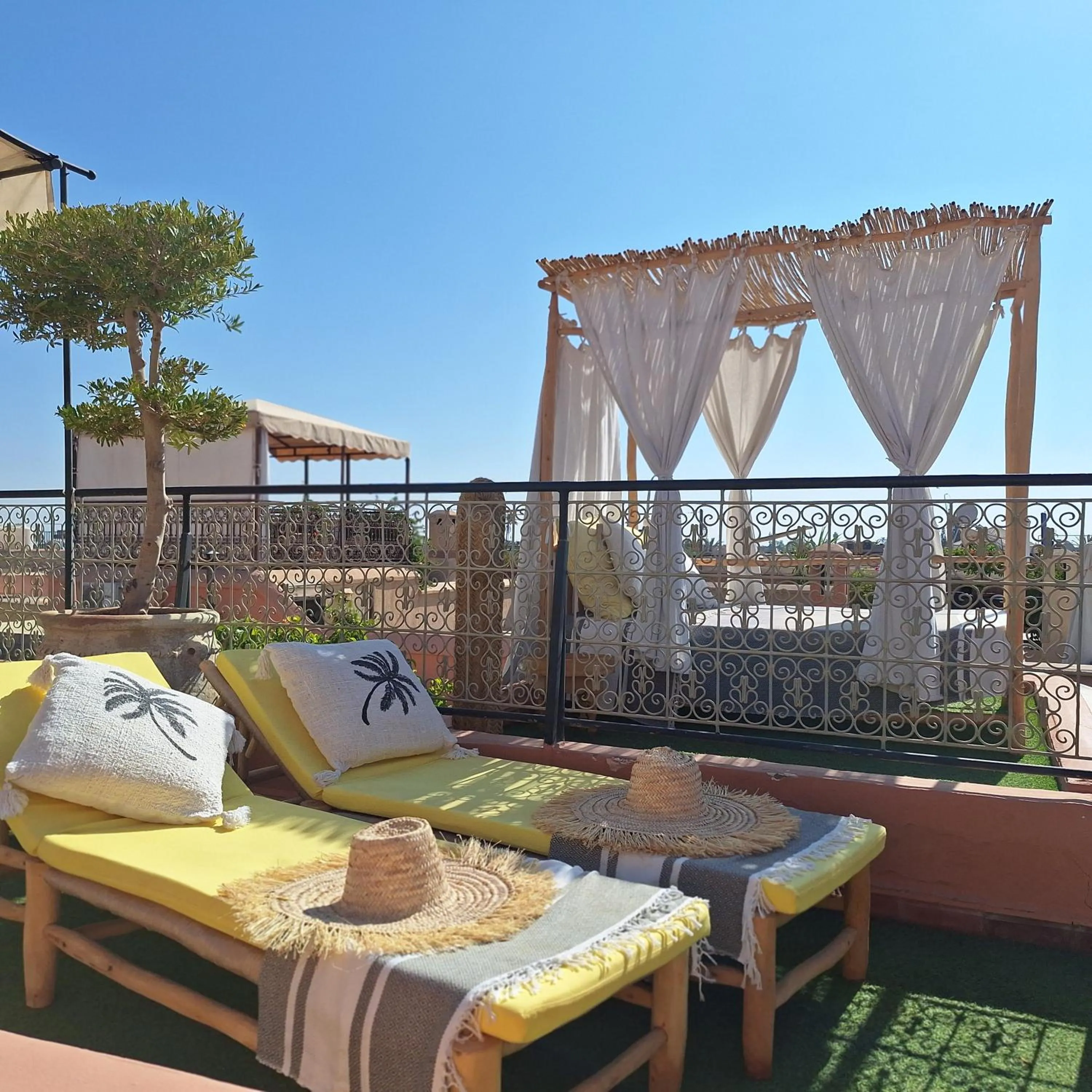 Property building in Riad El Grably