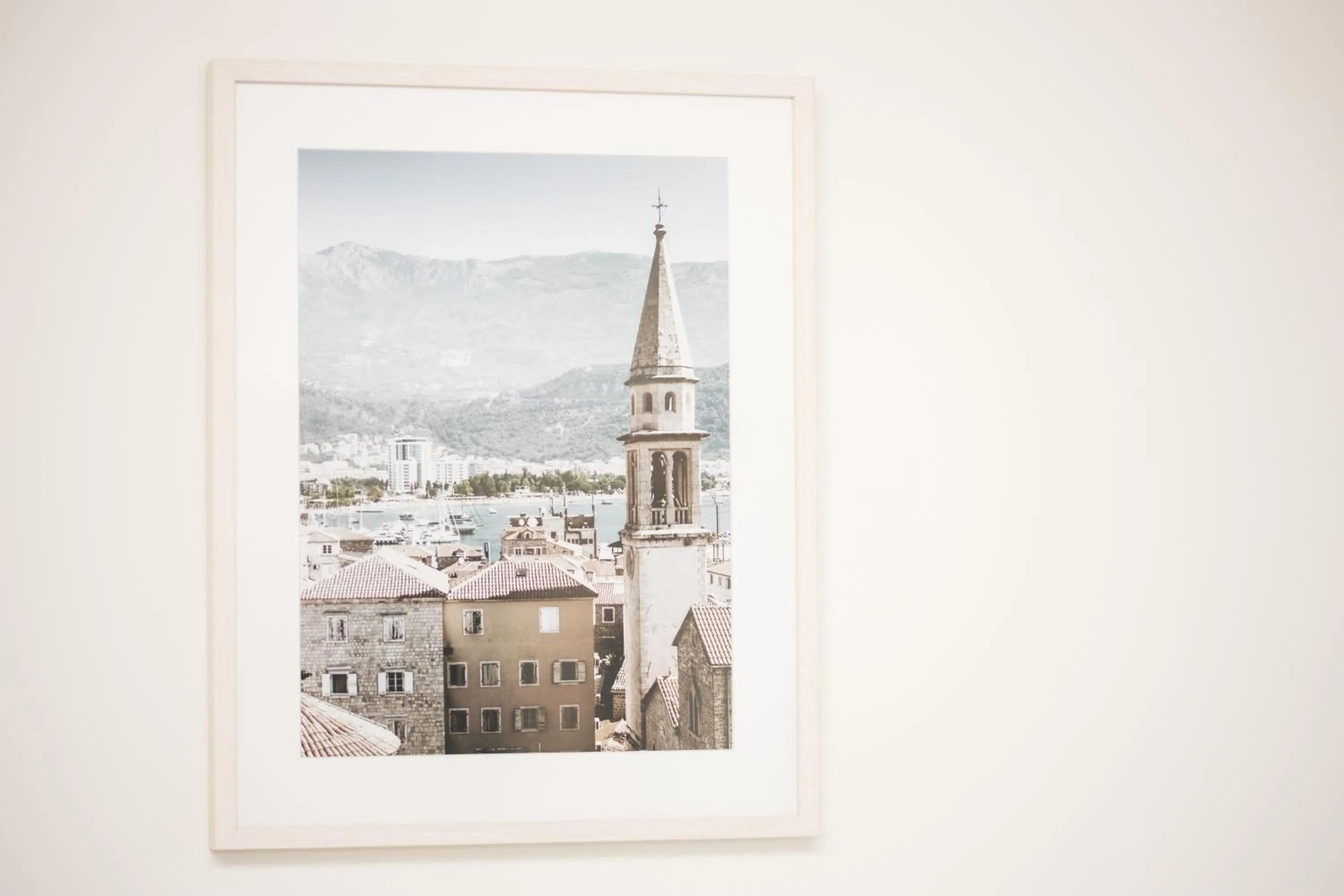 Decorative detail in Hotel Pima Budva