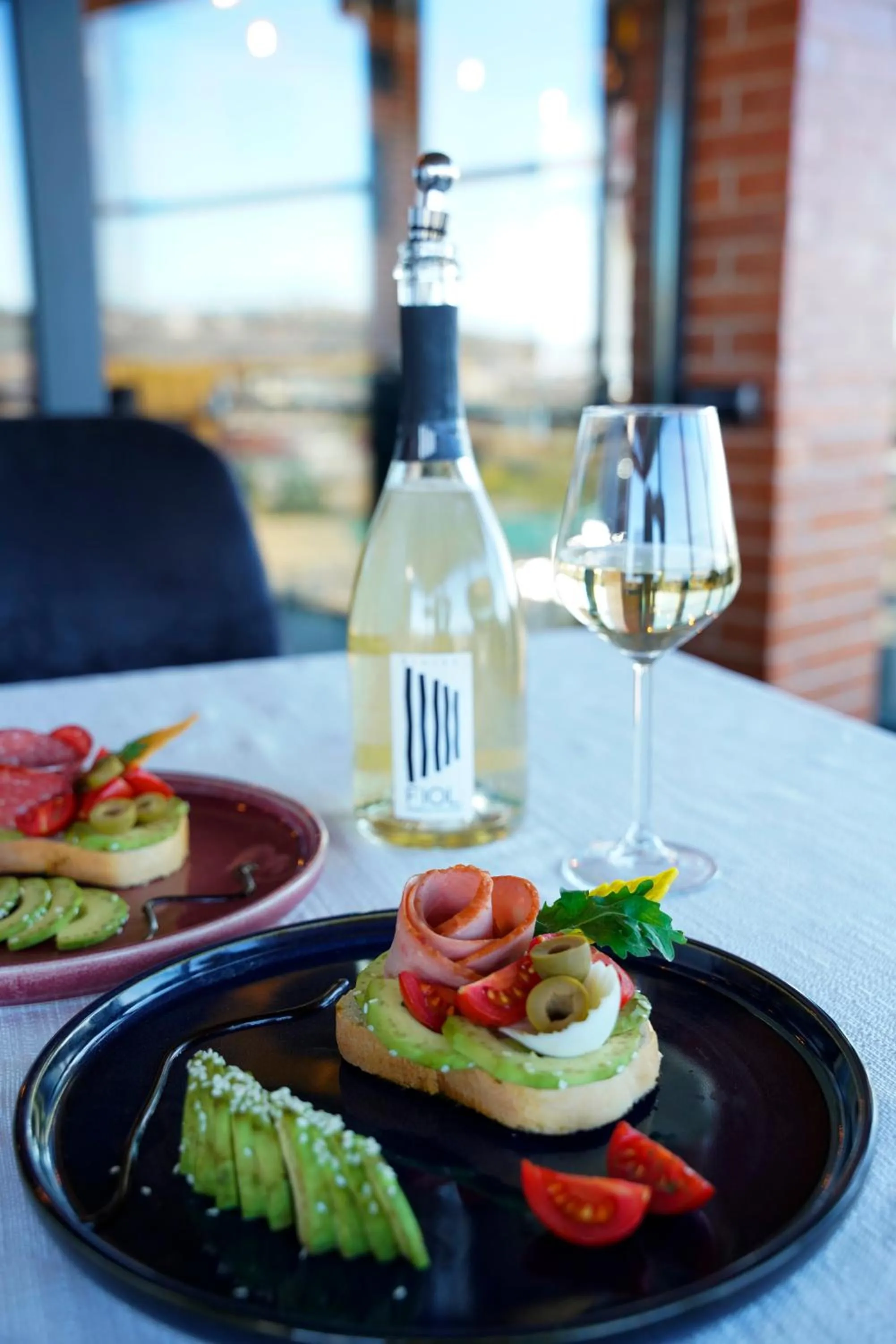 Restaurant/places to eat in Hotel Panoramic