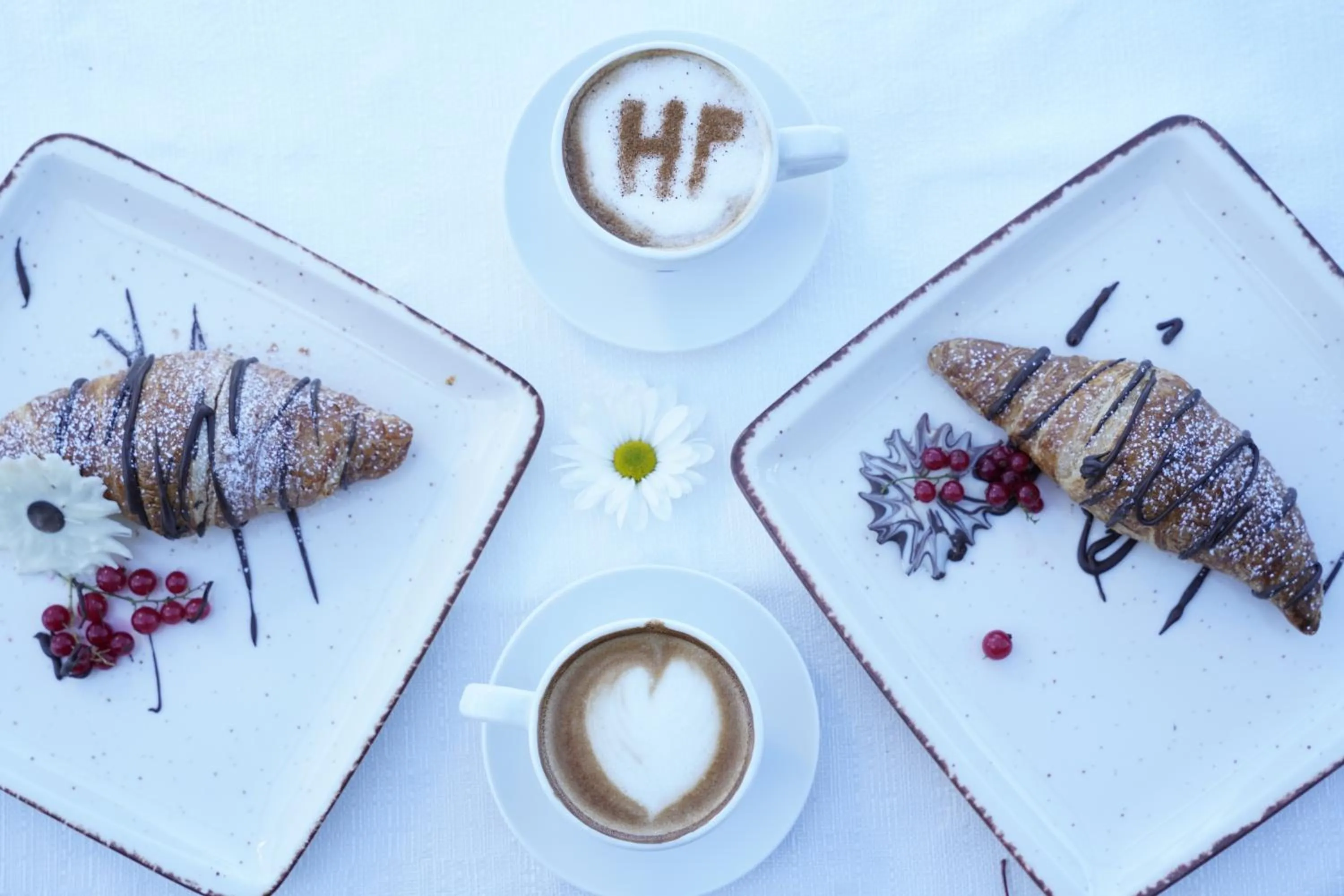 Restaurant/places to eat in Hotel Panoramic