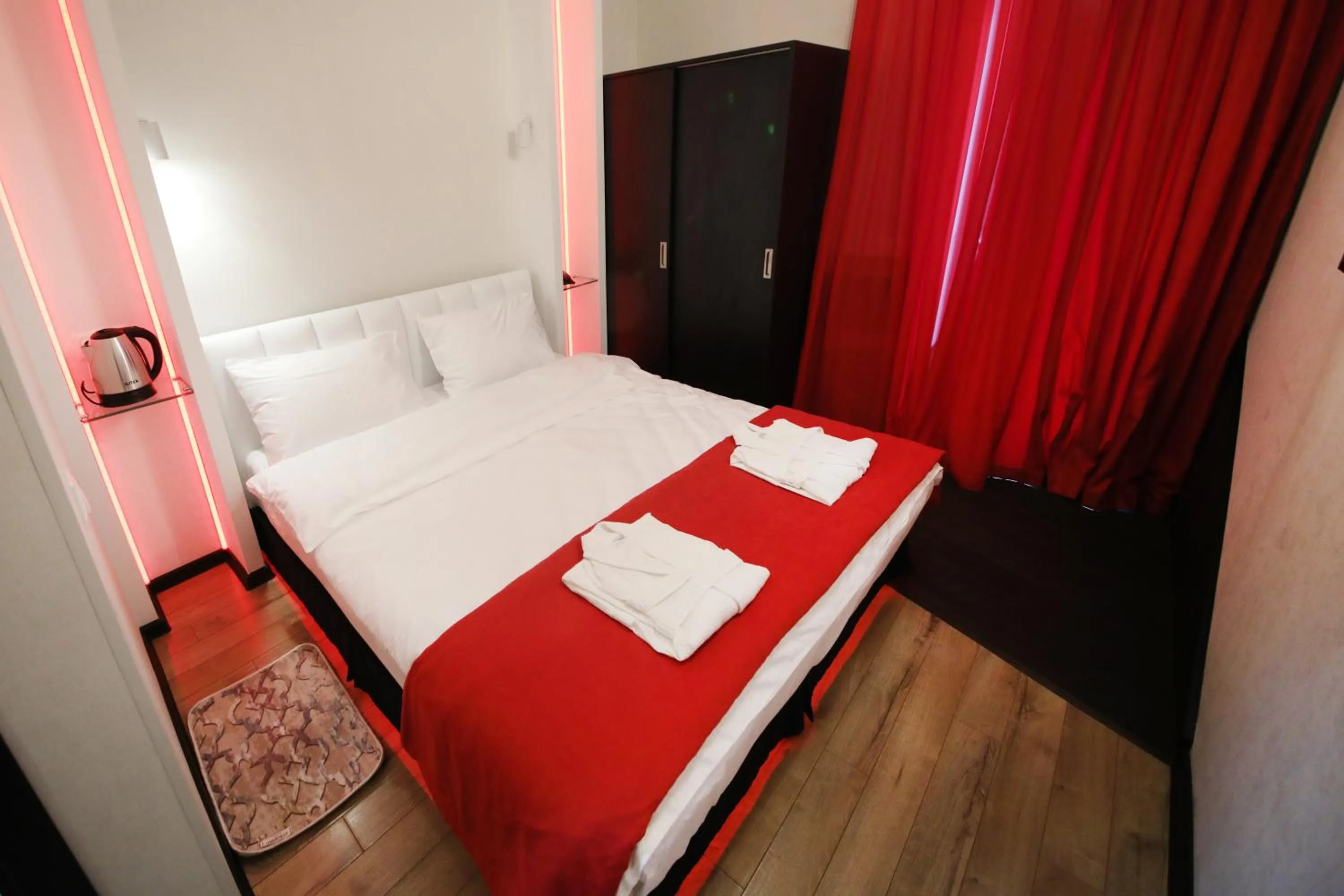 Bedroom, Bed in Hotel Panoramic