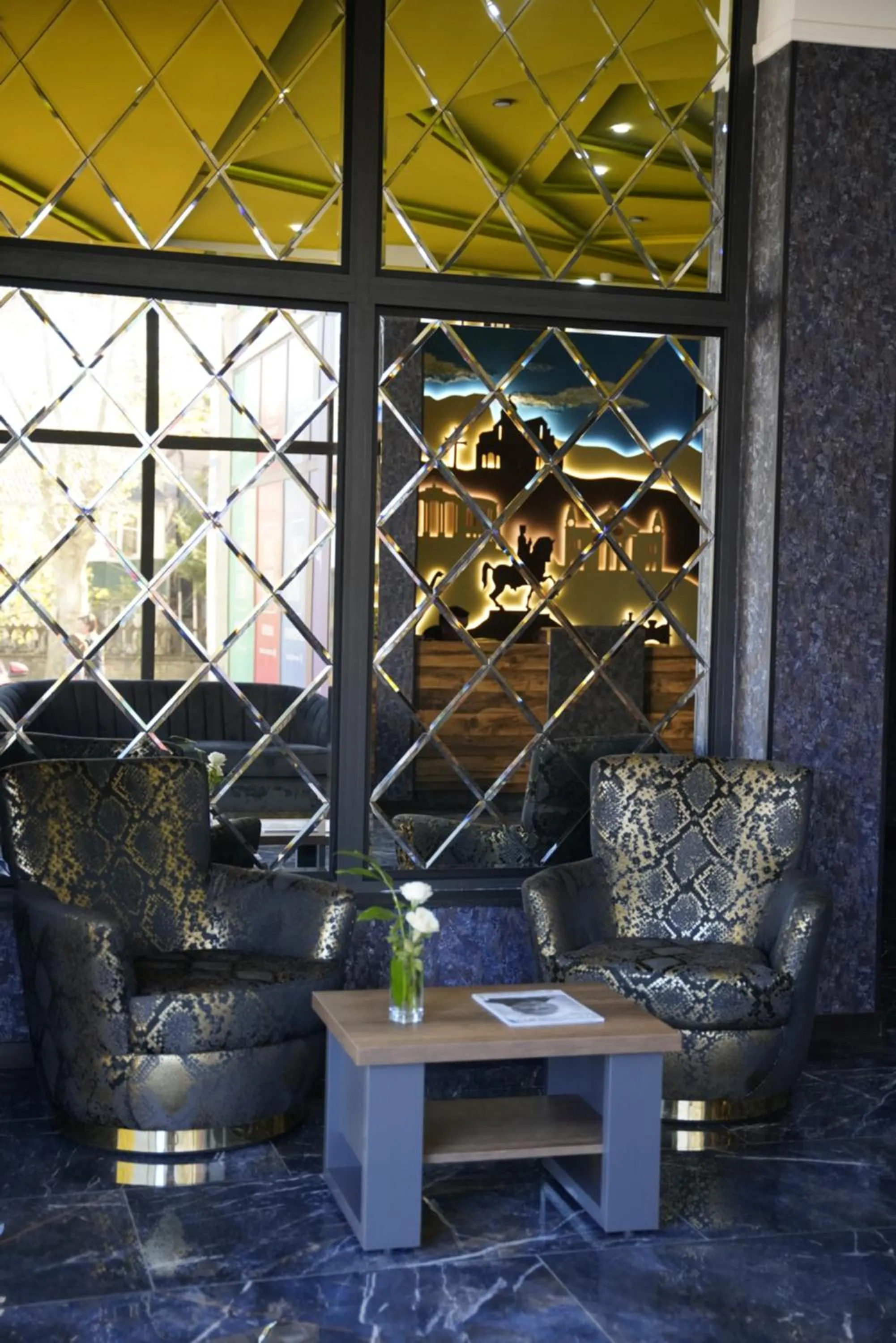 Seating area in Hotel Panoramic