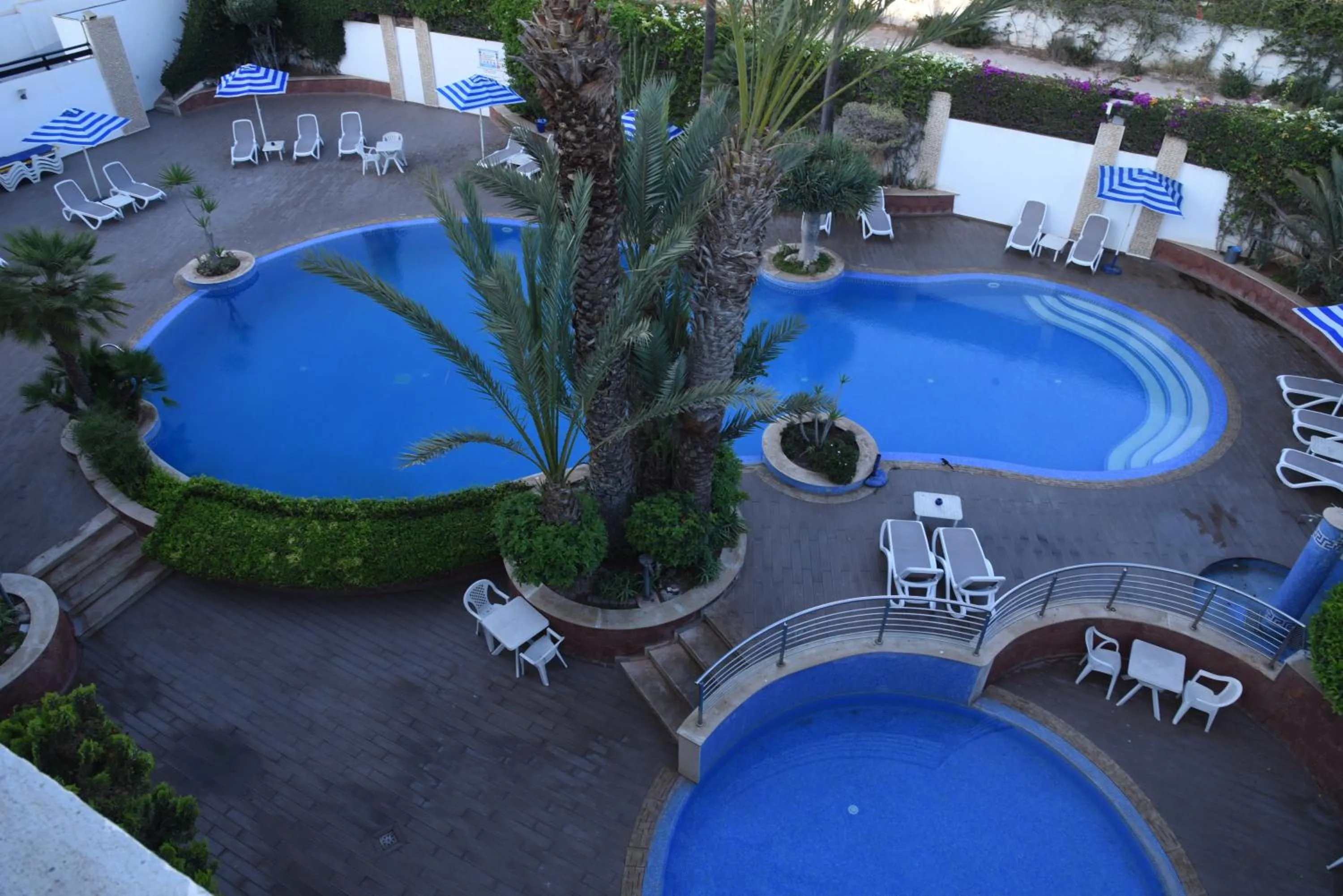 Pool view in Golden Beach Appart'hotel