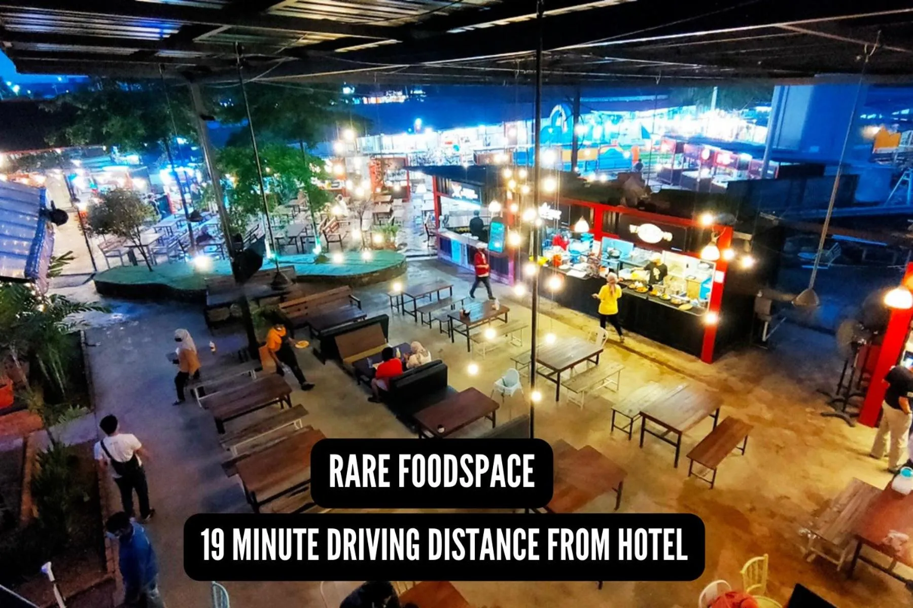 Evening entertainment in Smile Hotel Subang Airport