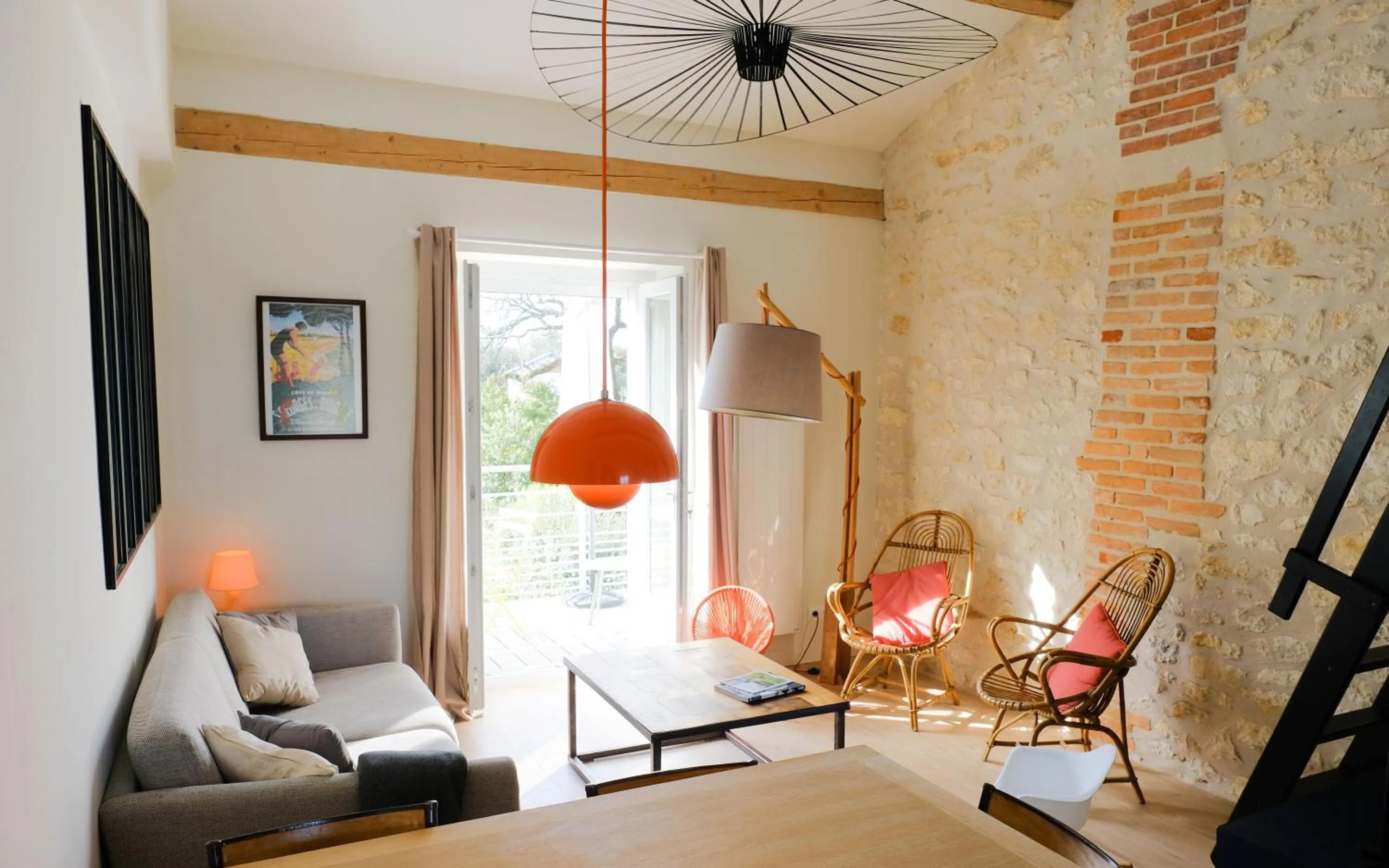 Apt. moderne 6 pers, parking, 150m de la plage