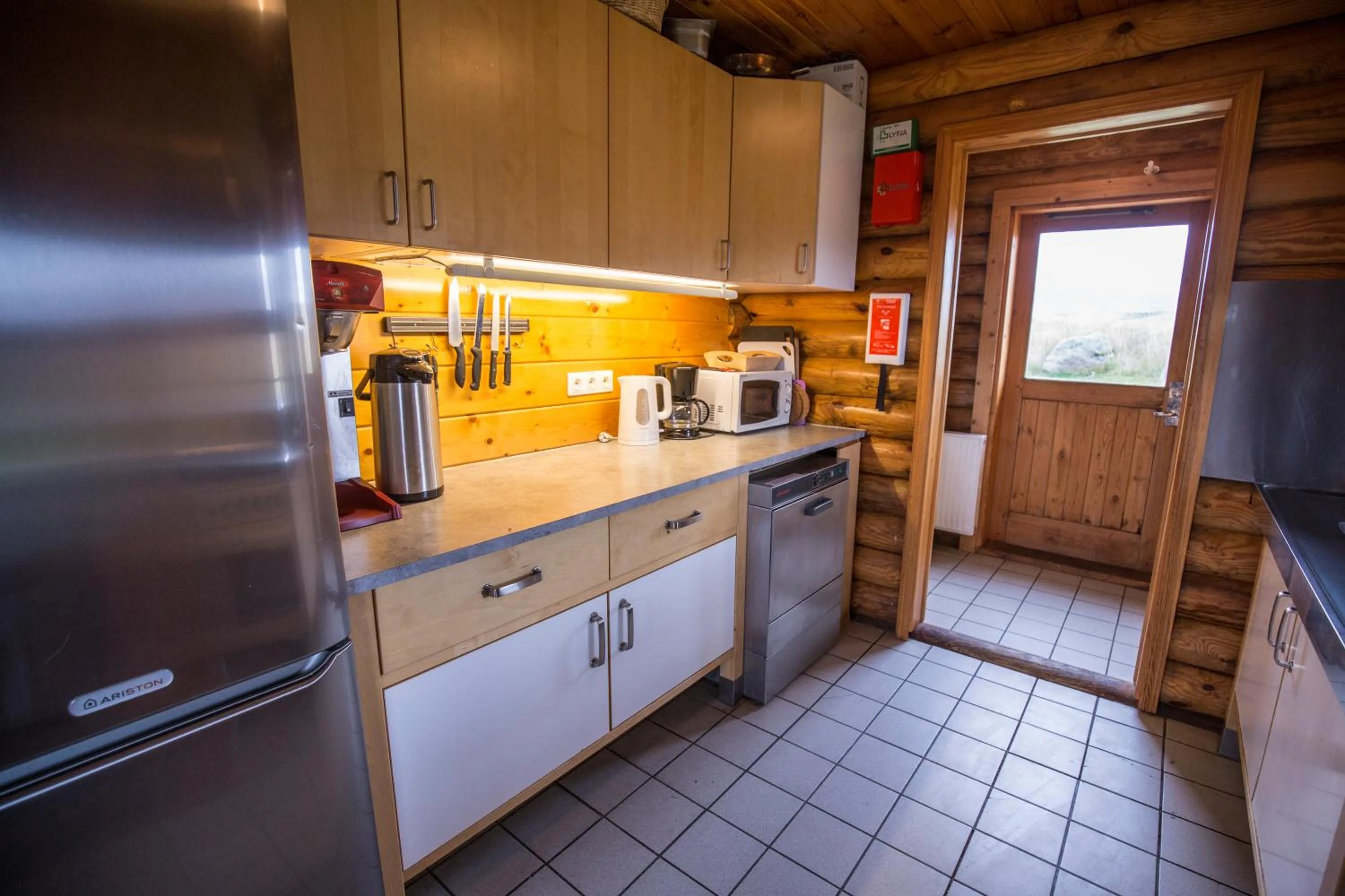 Kitchen or kitchenette in Hestasport Cottages