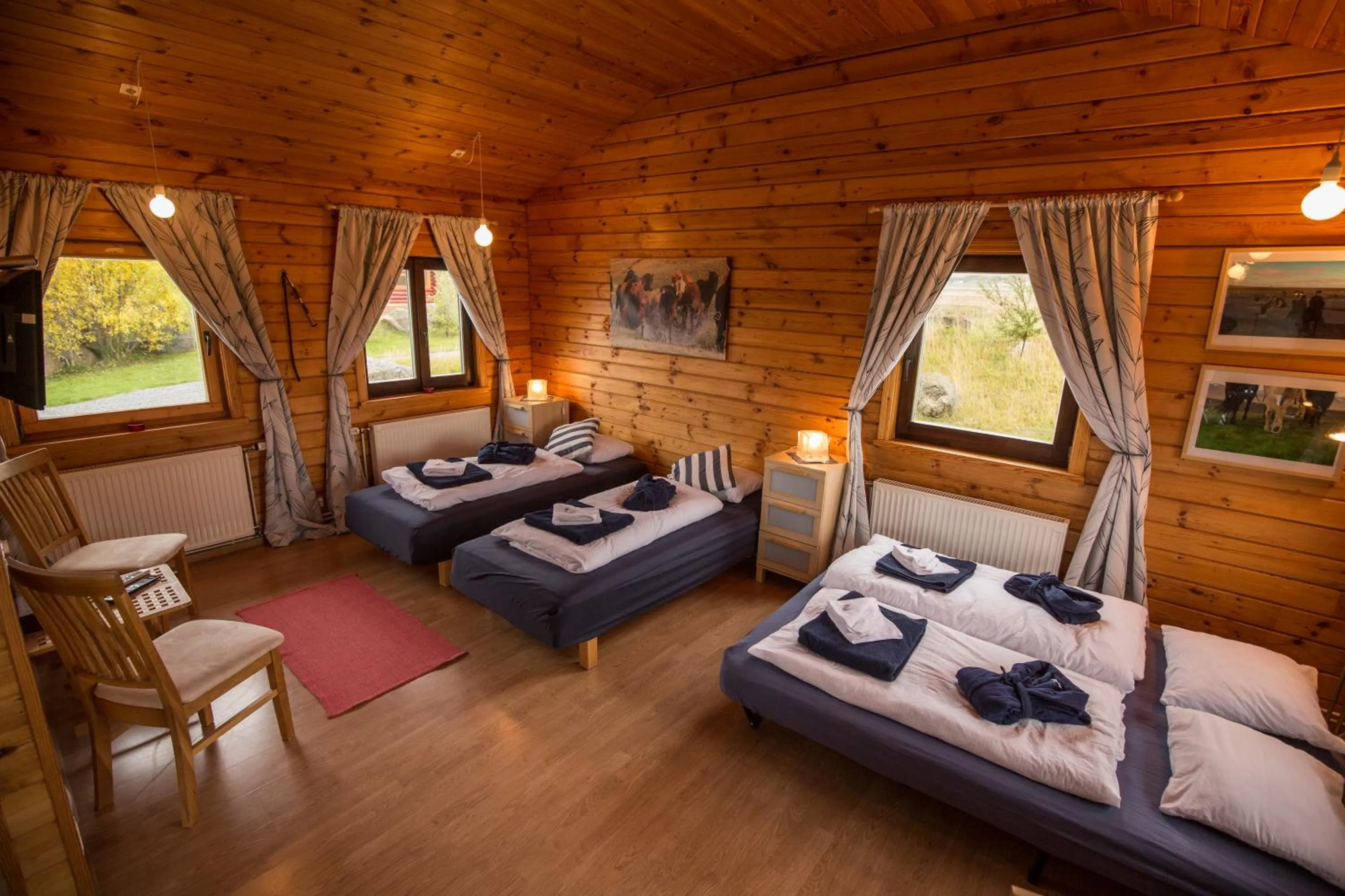 Bedroom, Bed in Hestasport Cottages