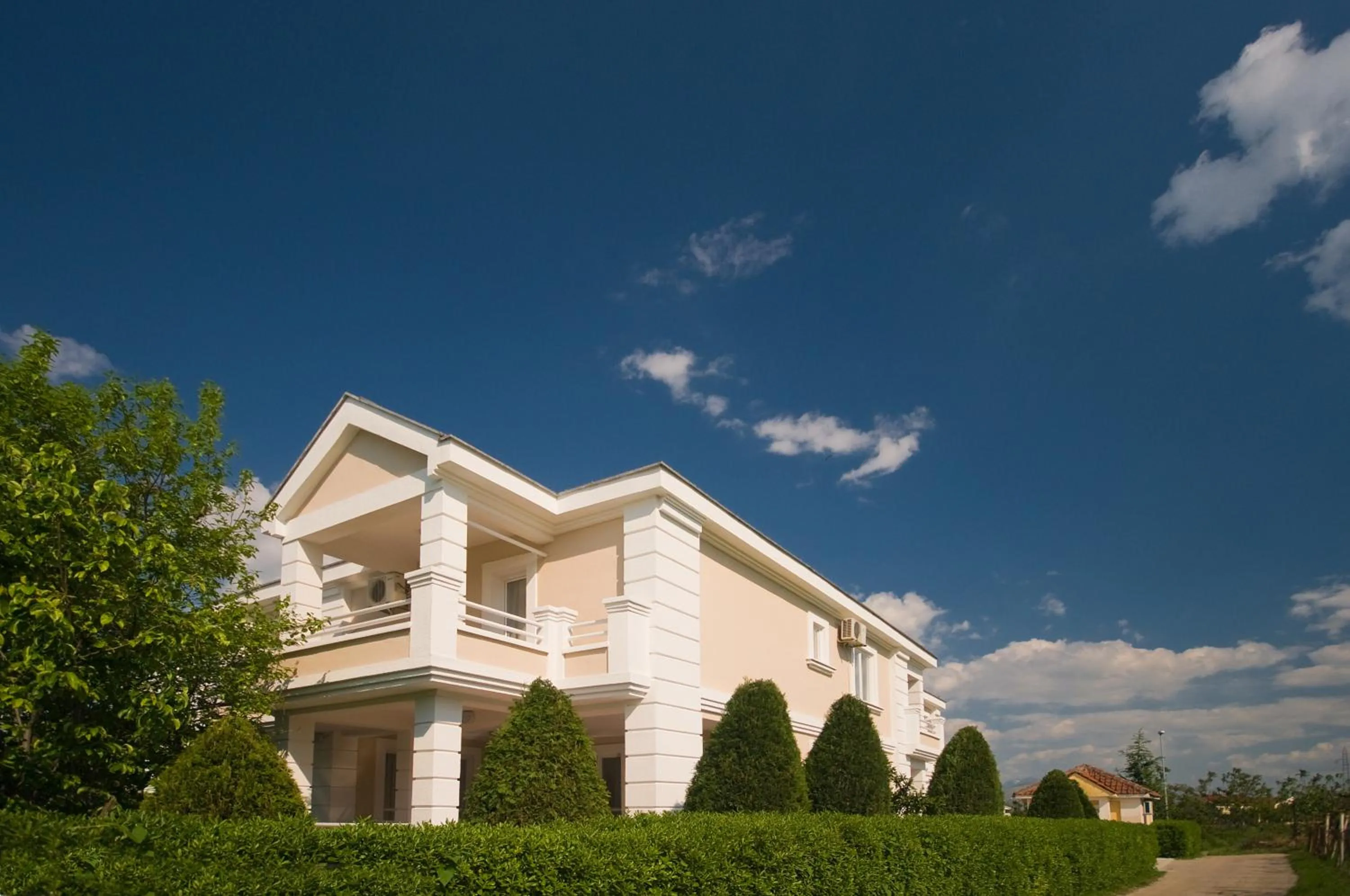 Facade/entrance in Philia Hotel