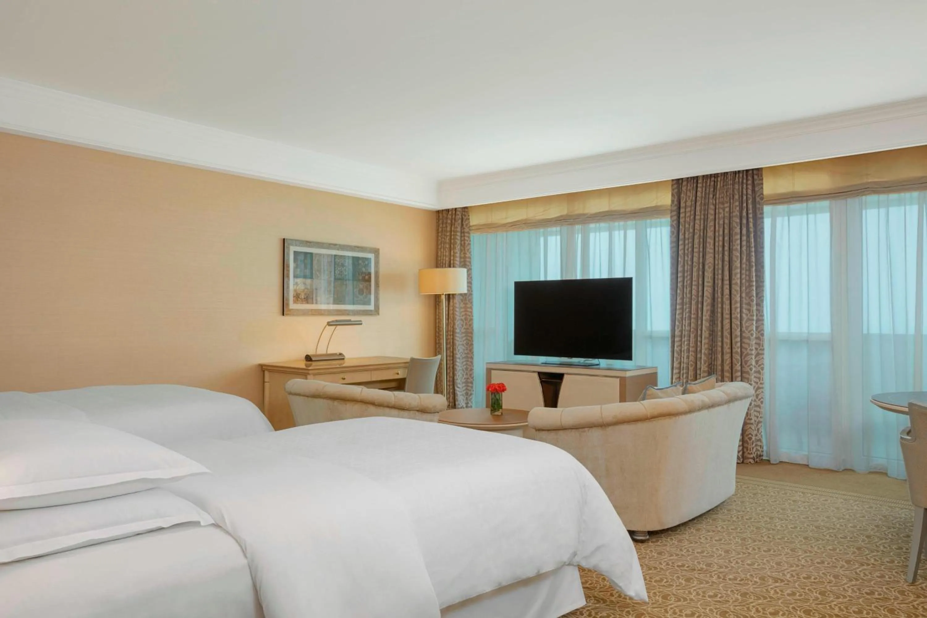 Photo of the whole room, Bed in Sheraton Club des Pins Resort