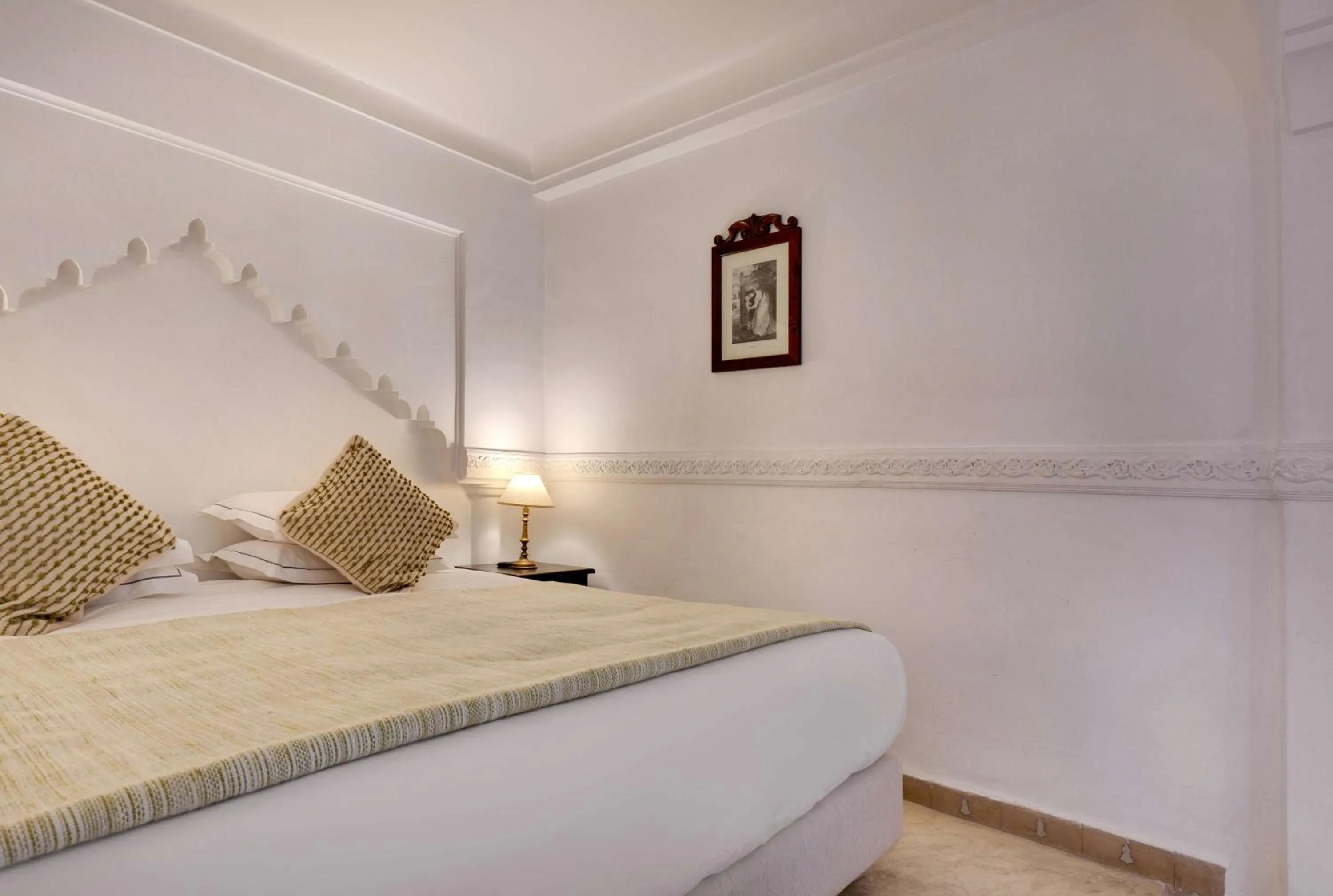 Photo of the whole room, Bed in Marrakech Riads, Angsana Heritage Collection