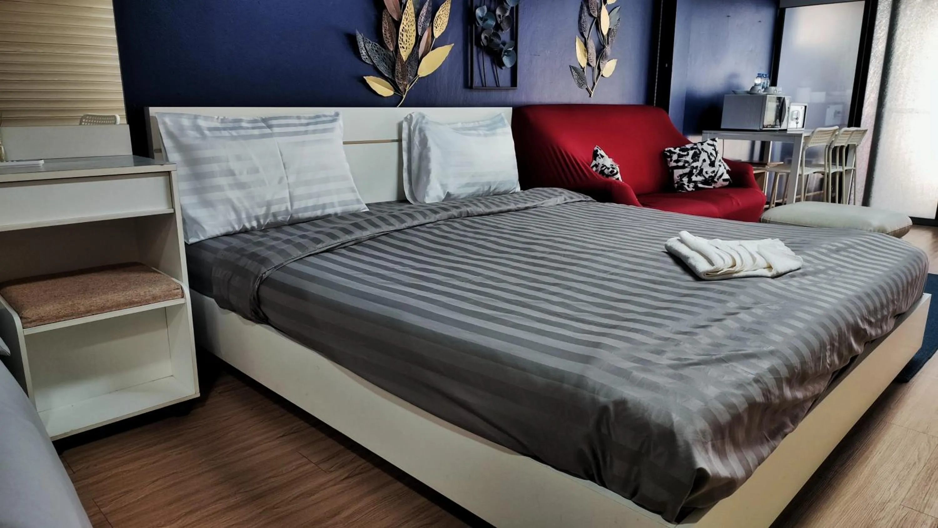 Bed in Doodle Lodge Bangkok