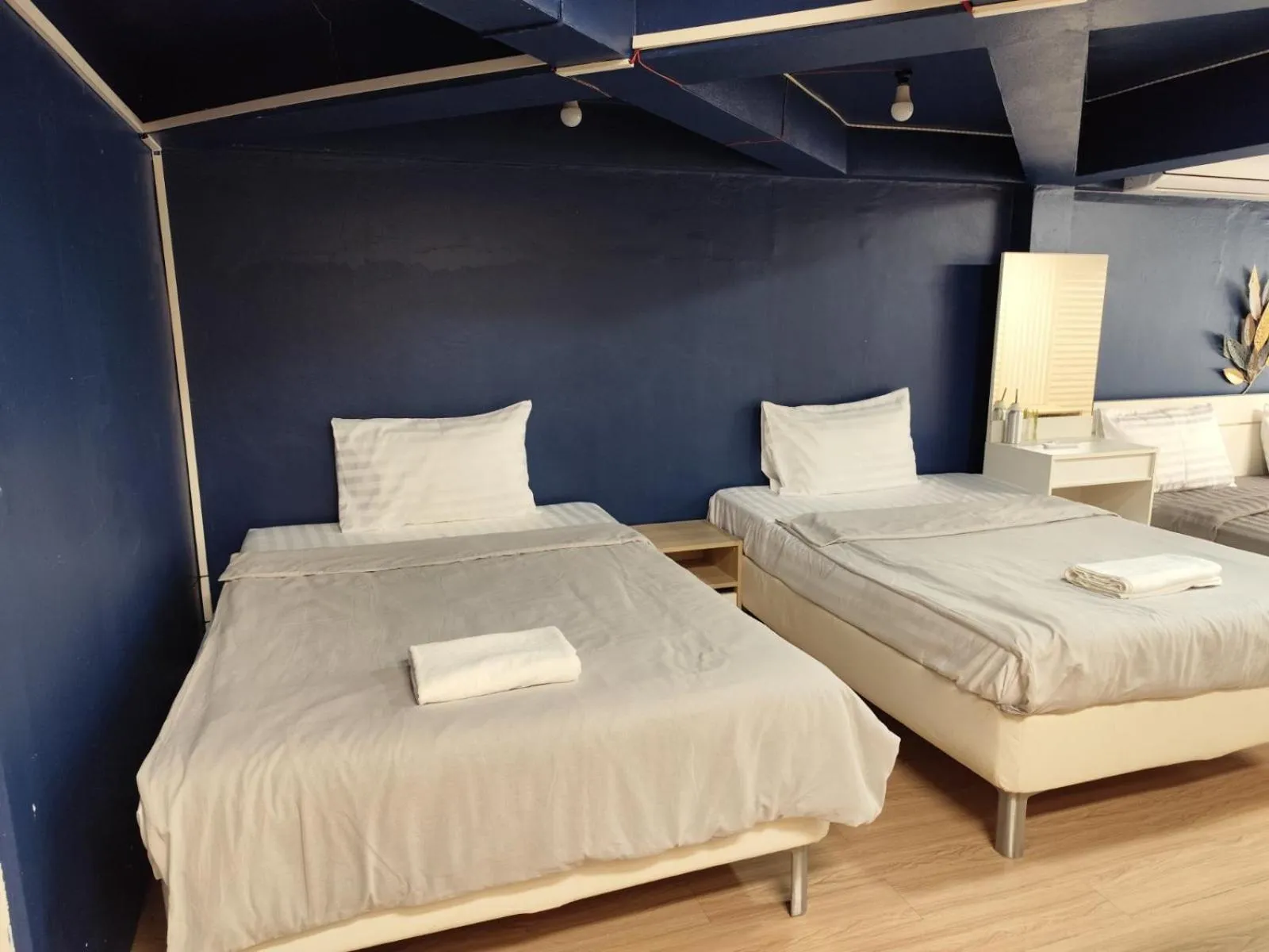 Bed in Doodle Lodge Bangkok