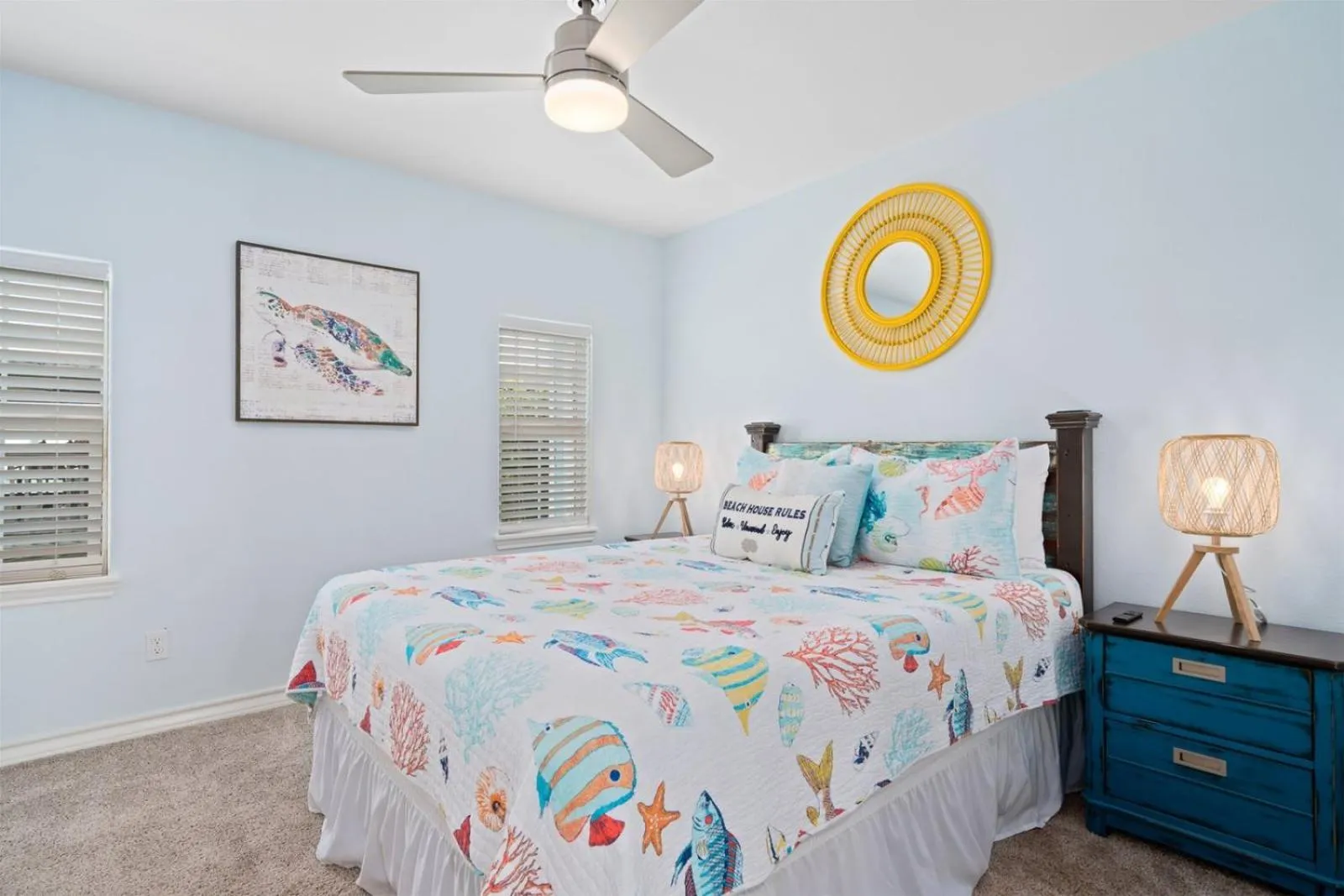 Property building, Bed in Hook, Wine & Sinker