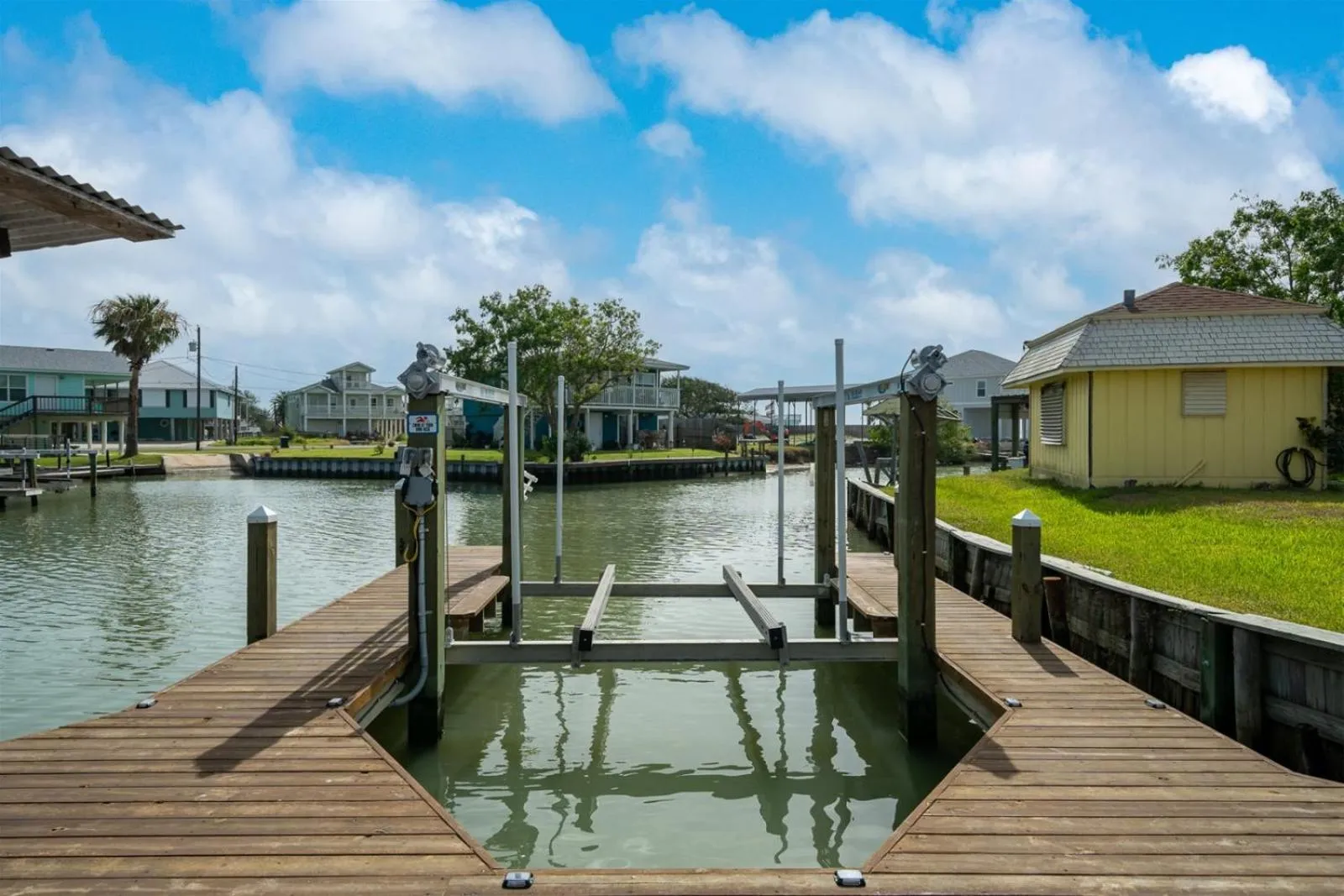 Property building in Hook, Wine & Sinker