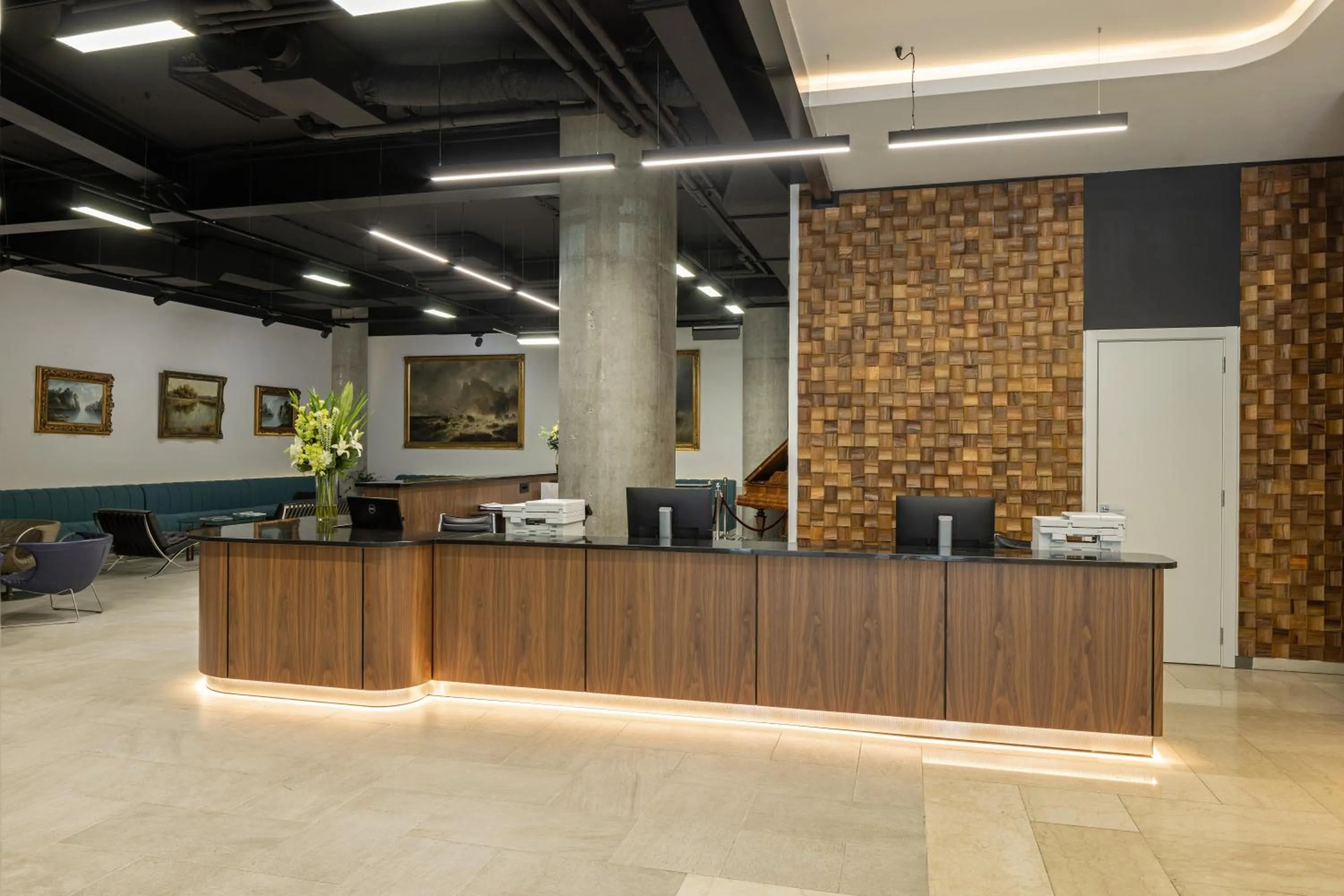 Lobby or reception in Nobel Zira Hotel