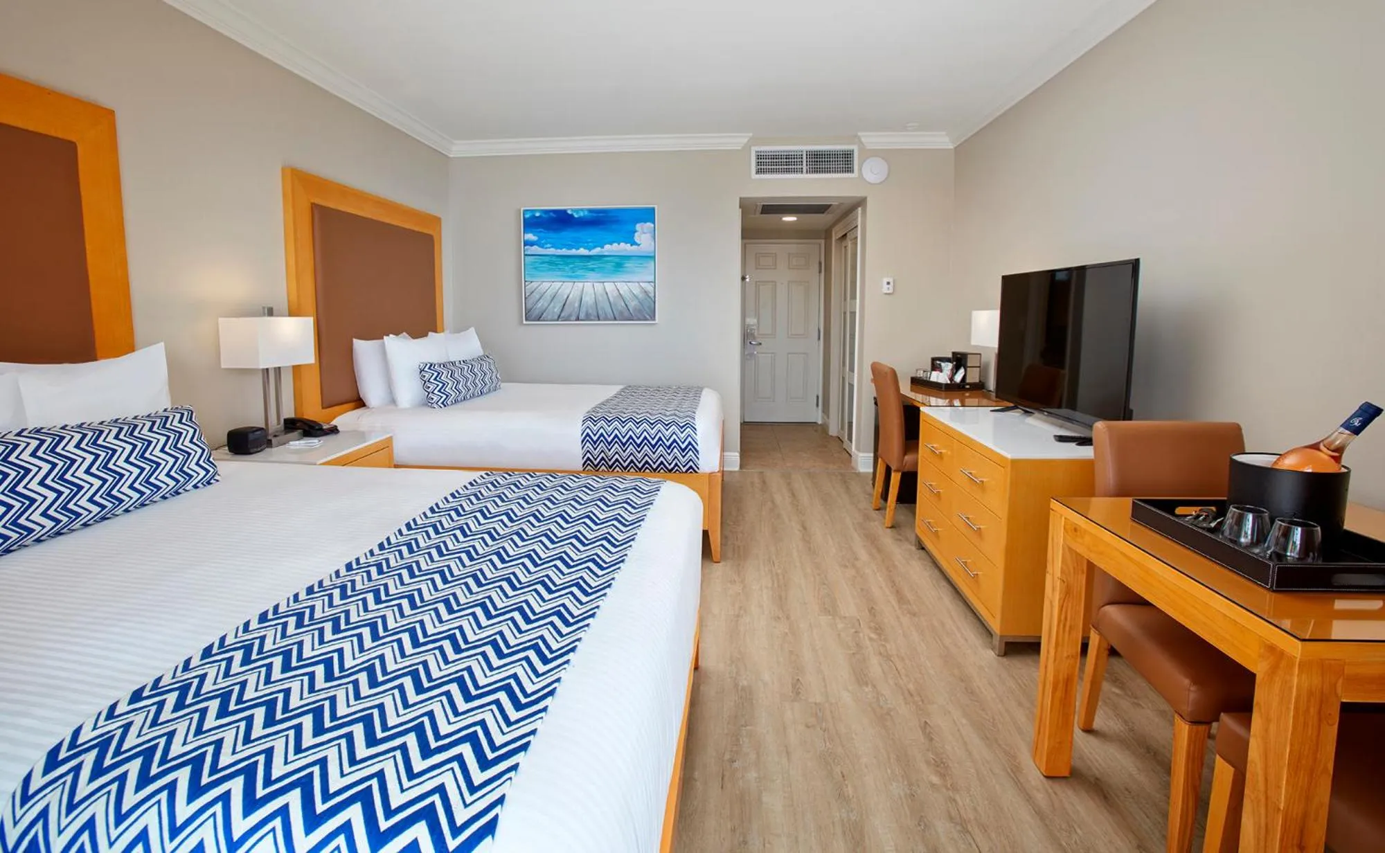 Photo of the whole room, Bed in Divi Little Bay Beach Resort