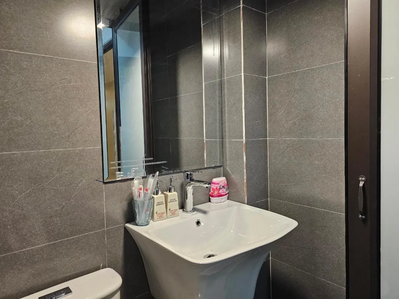 Shower in SAPA COSY HOTEL