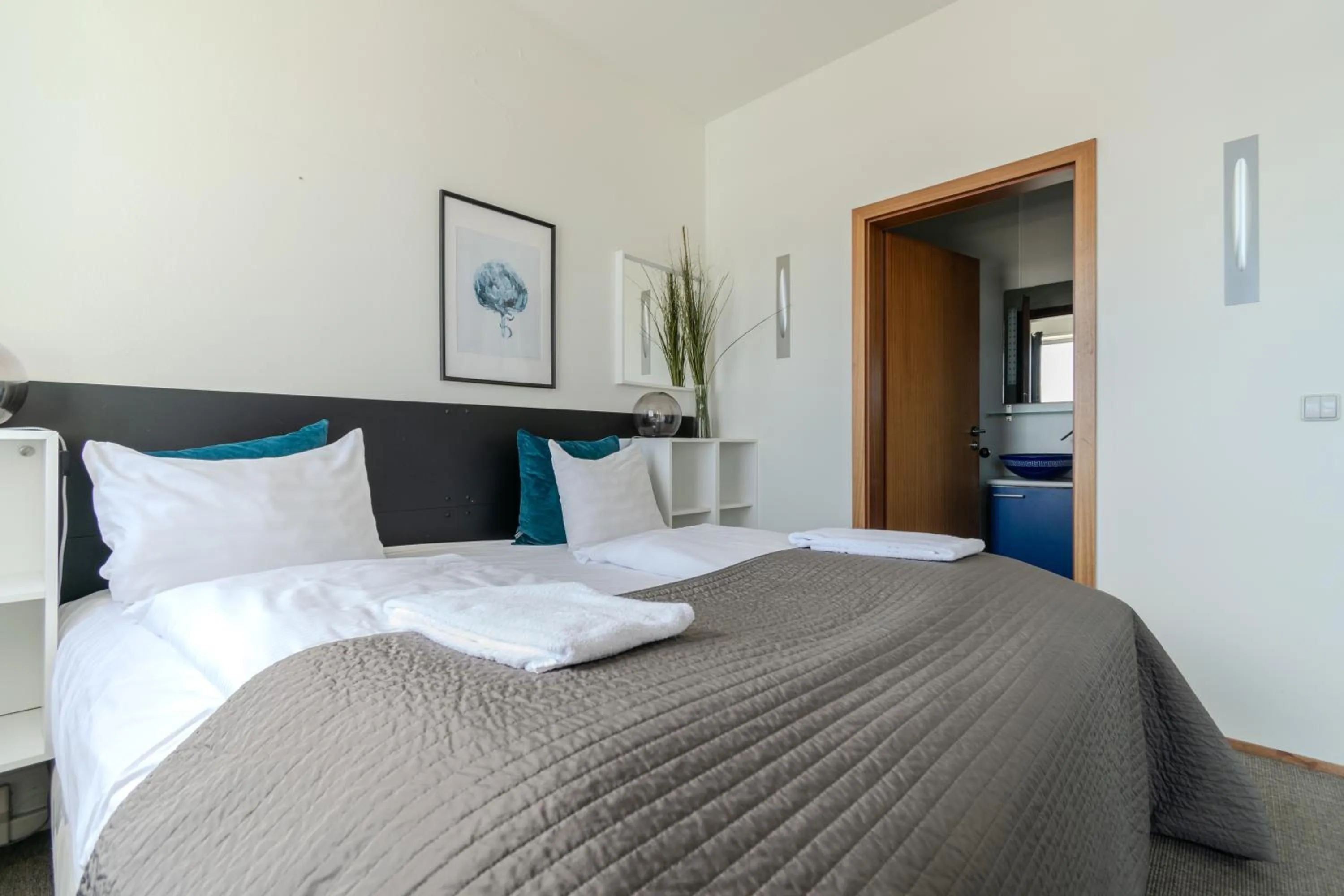 Bed in Máni Apartments