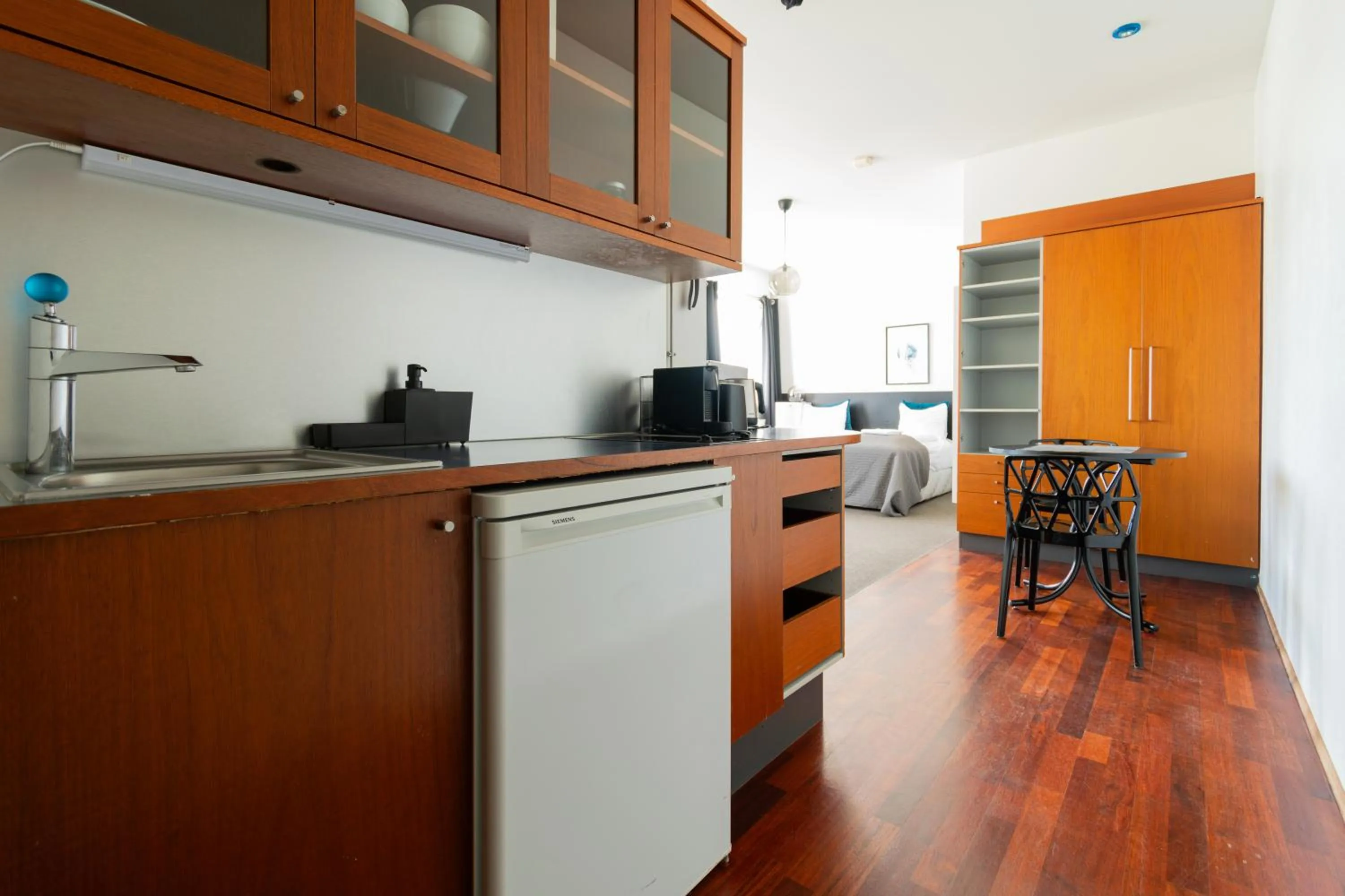 Kitchen or kitchenette in Máni Apartments