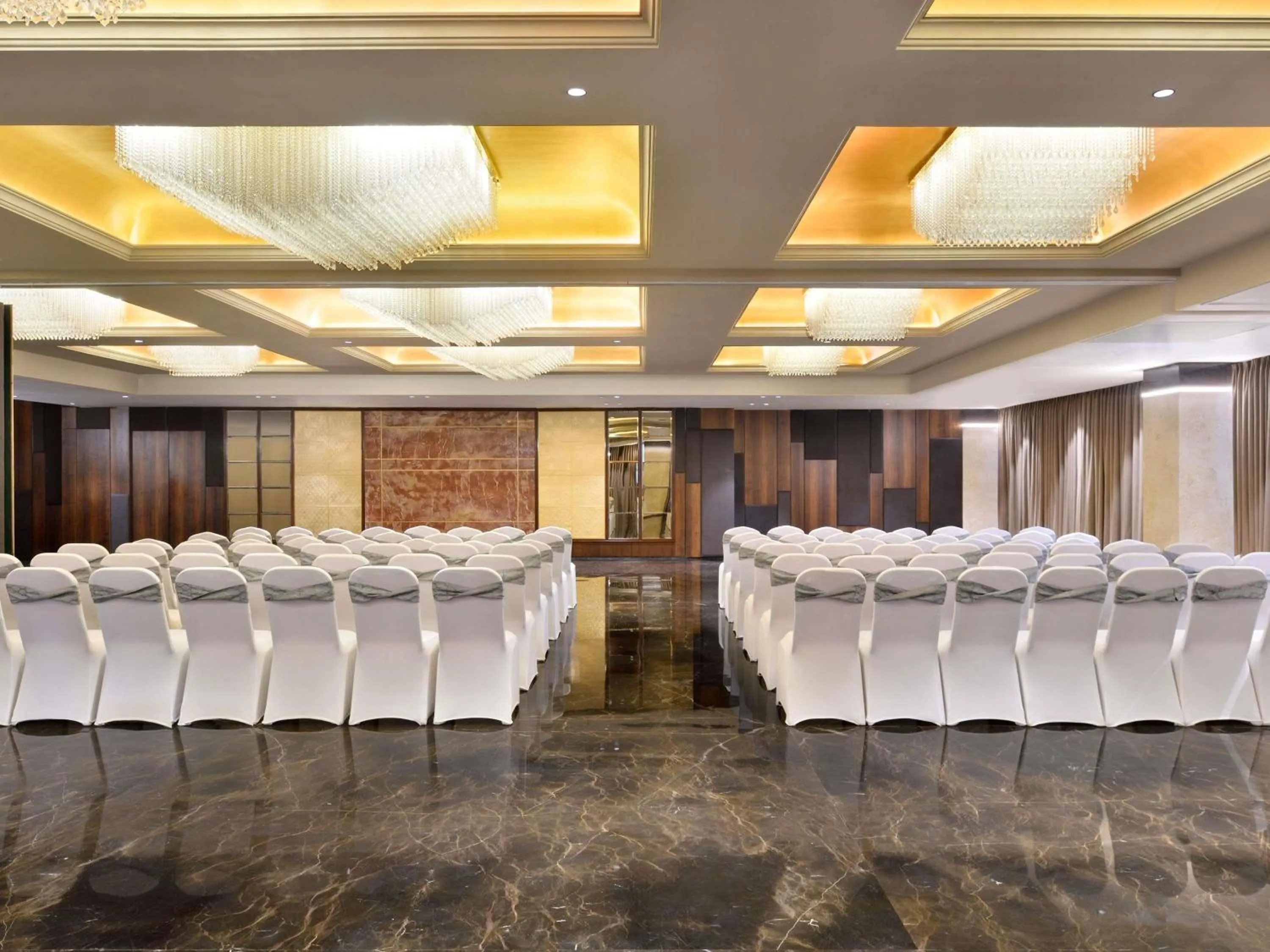 Meeting/conference room in Novotel Jodhpur ITI Circle