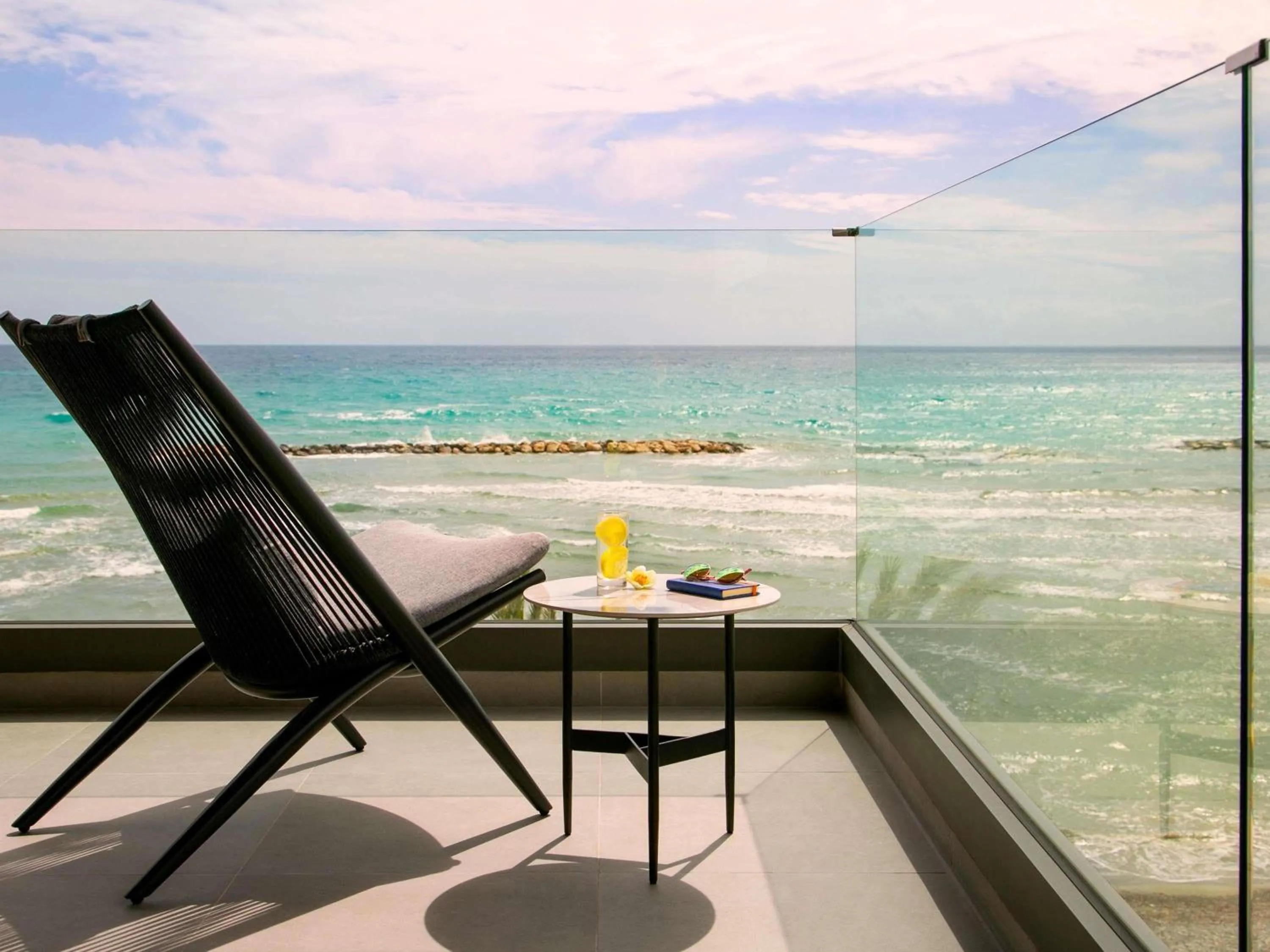 Bedroom in Mercure Larnaca Beach Resort