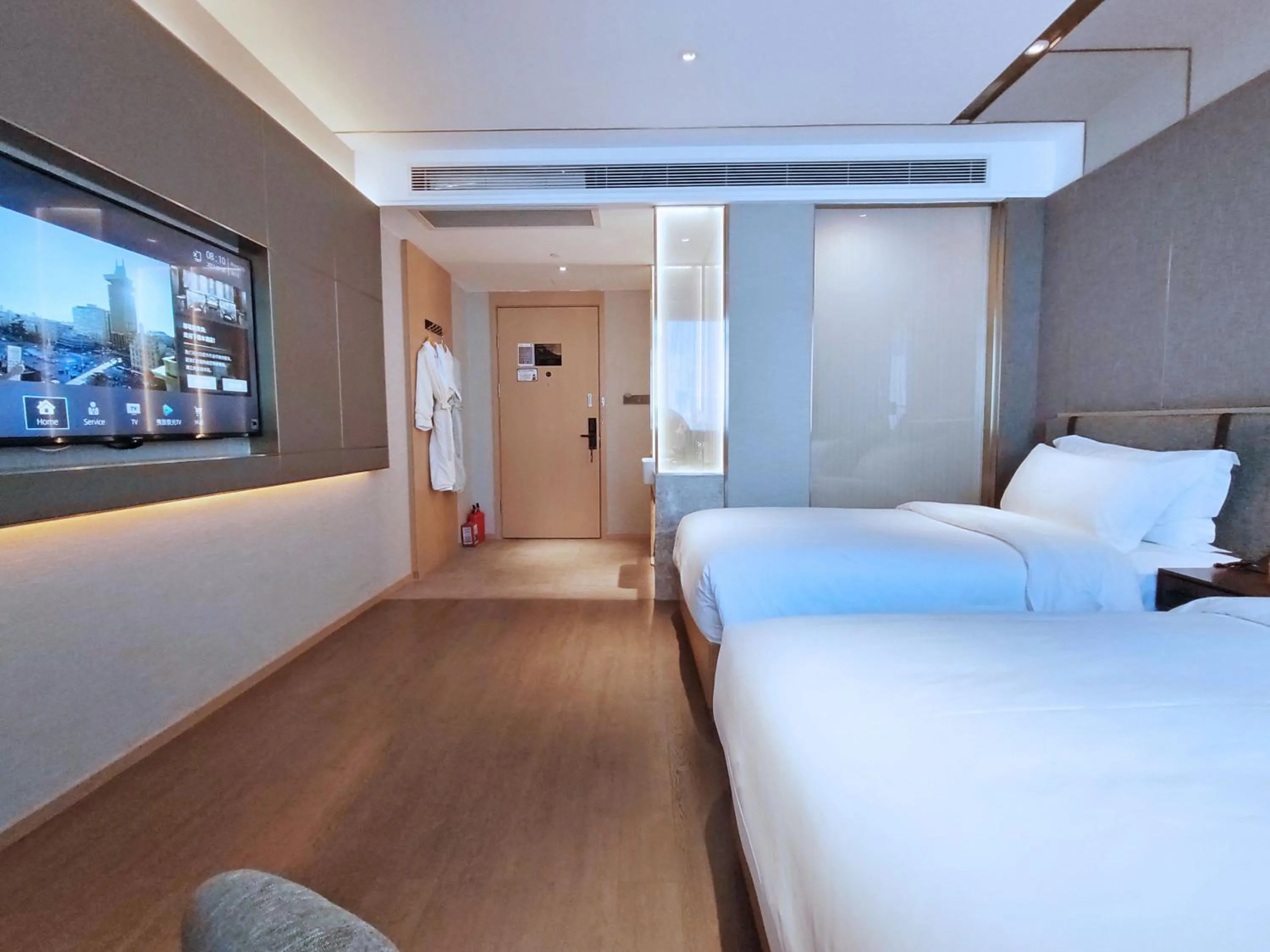 Photo of the whole room, Bed in Paco Hotel Guangzhou South Railway Station Panyu Changlong Branch