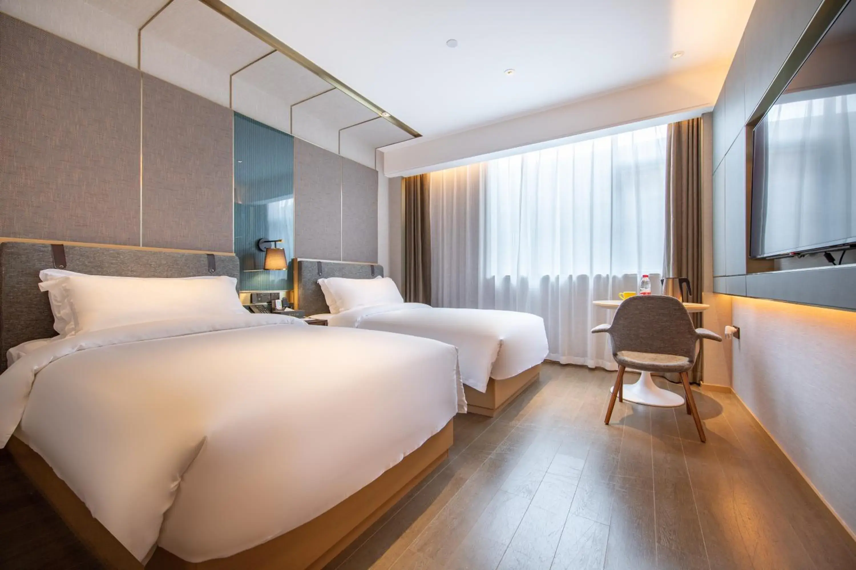 Superior Twin Room in Paco Hotel Guangzhou South Railway Station Panyu Changlong Branch Superior Twin Room in Paco Hotel Guangzhou South Railway Station Panyu Changlong Branch
