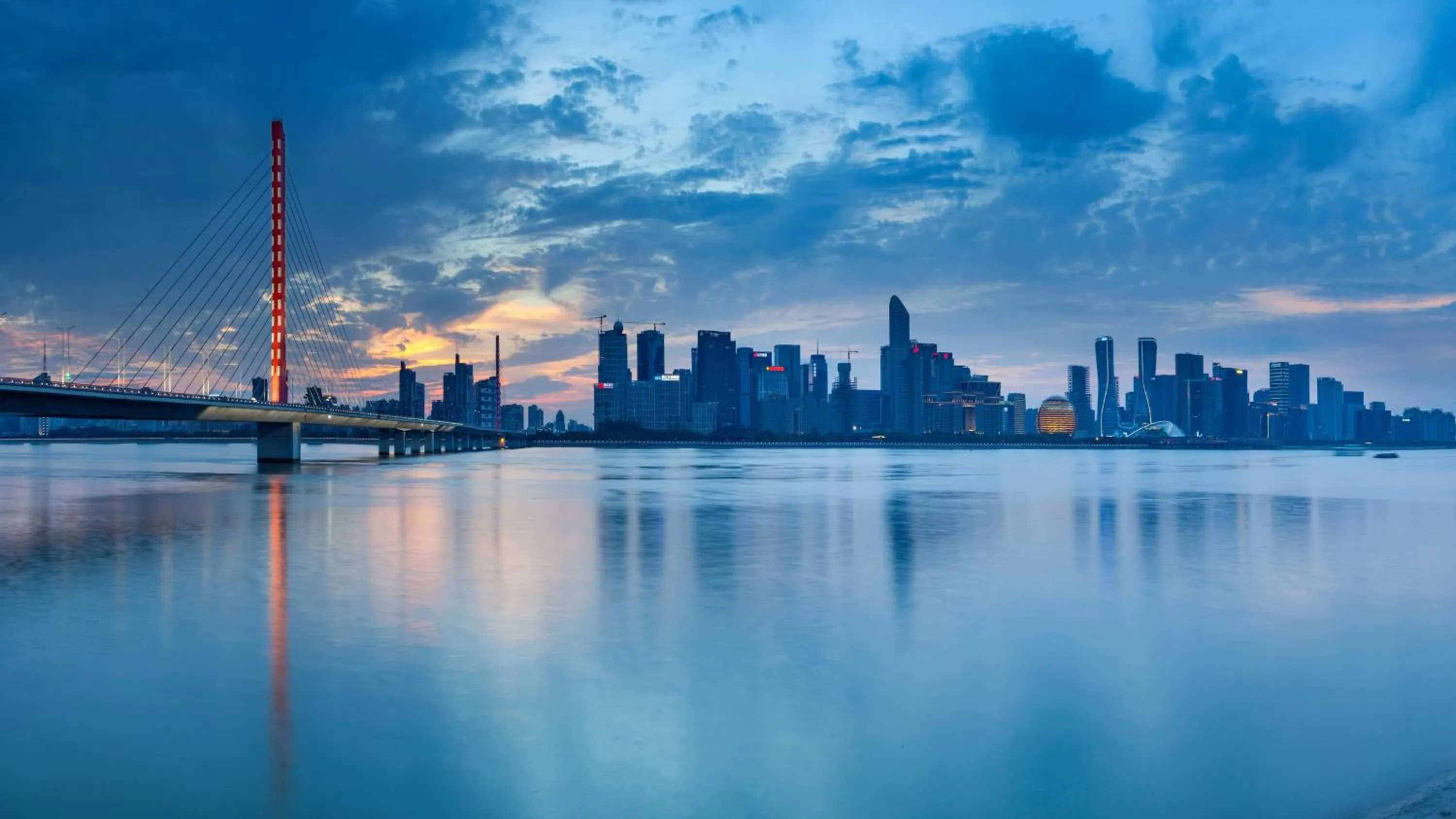 Nearby landmark in Crowne Plaza Hangzhou Riverside by IHG