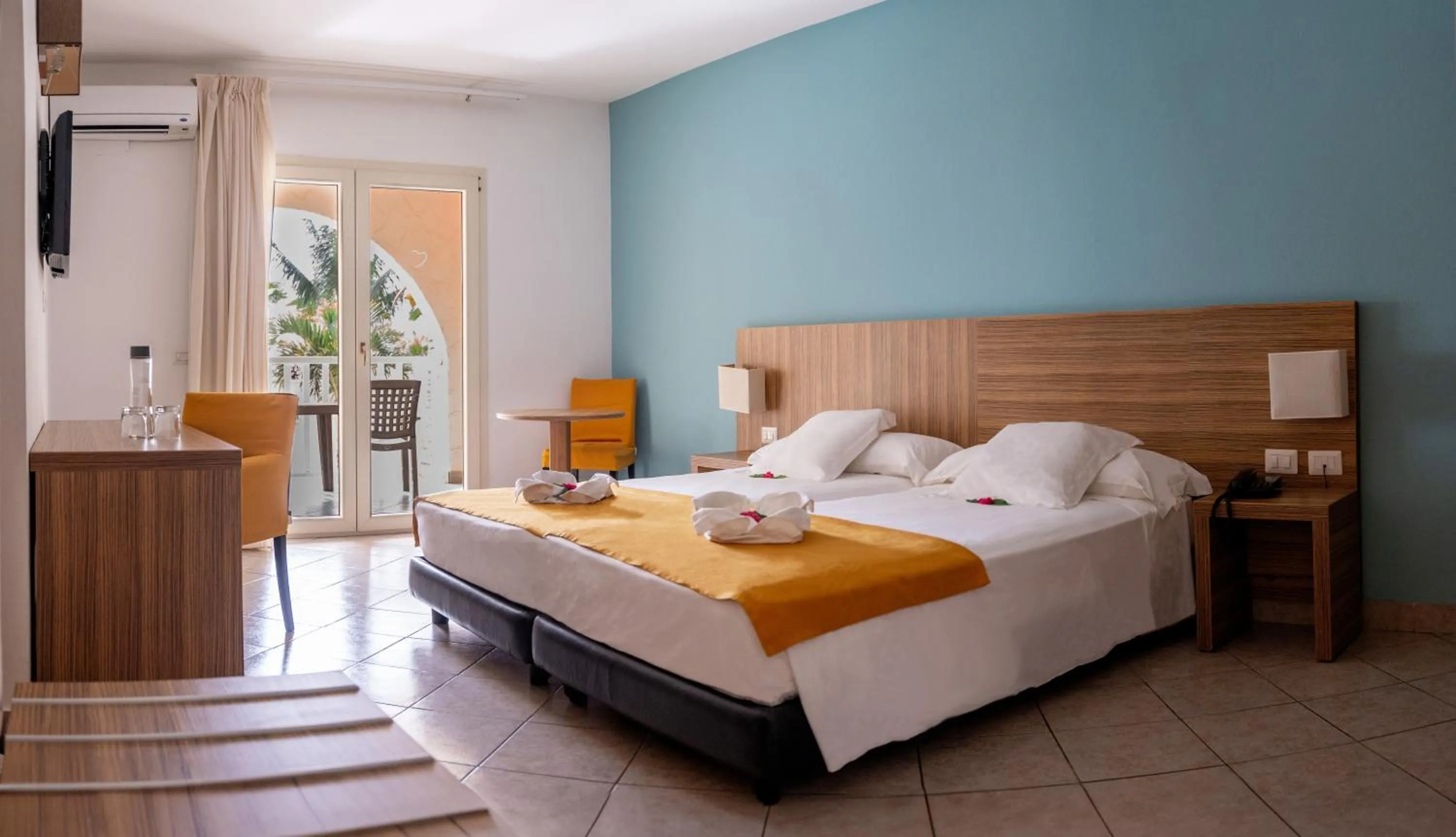 Bedroom, Bed in VOI Praia de Chaves Resort