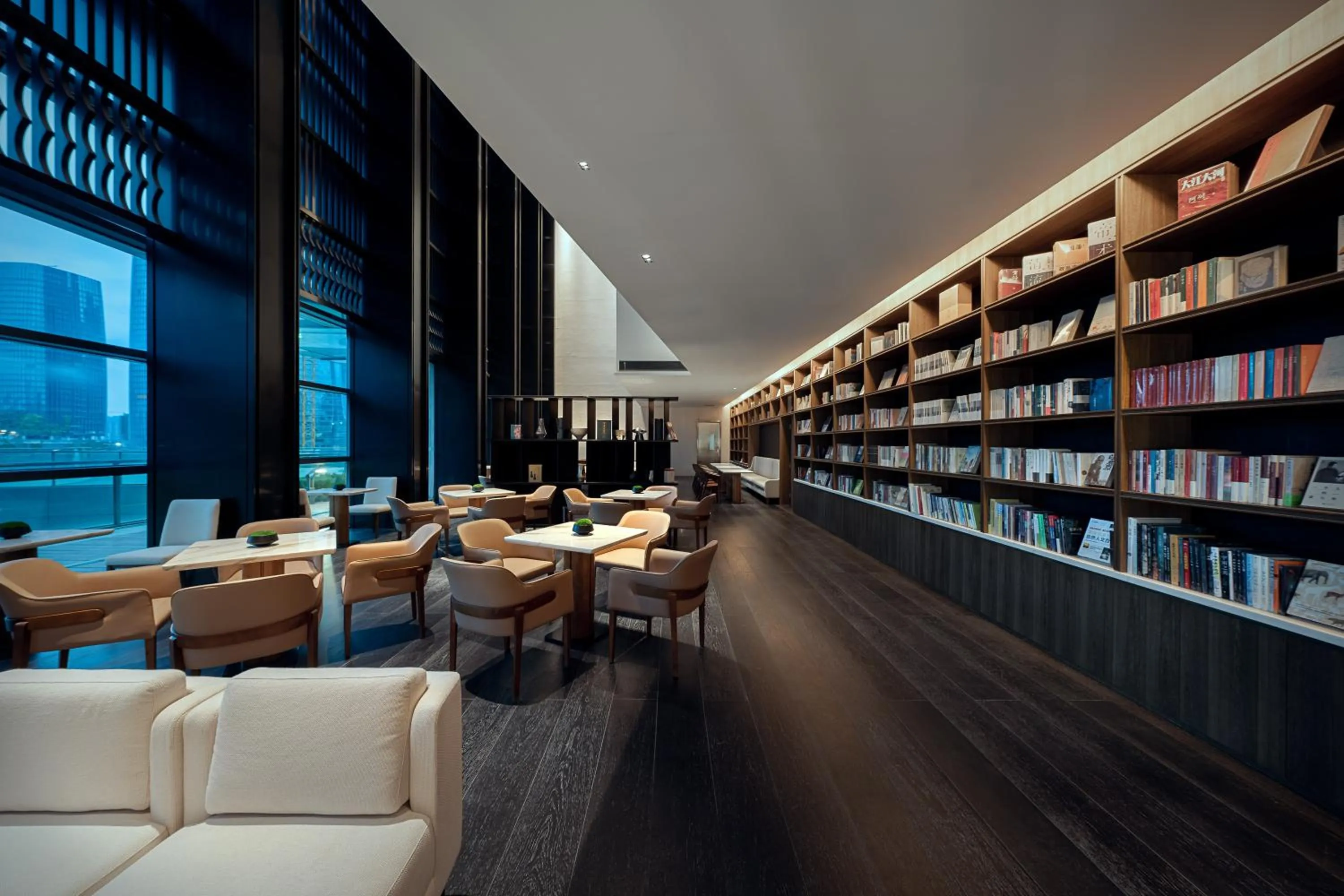Library in Genpla Hotel, Shenzhen Qianhai