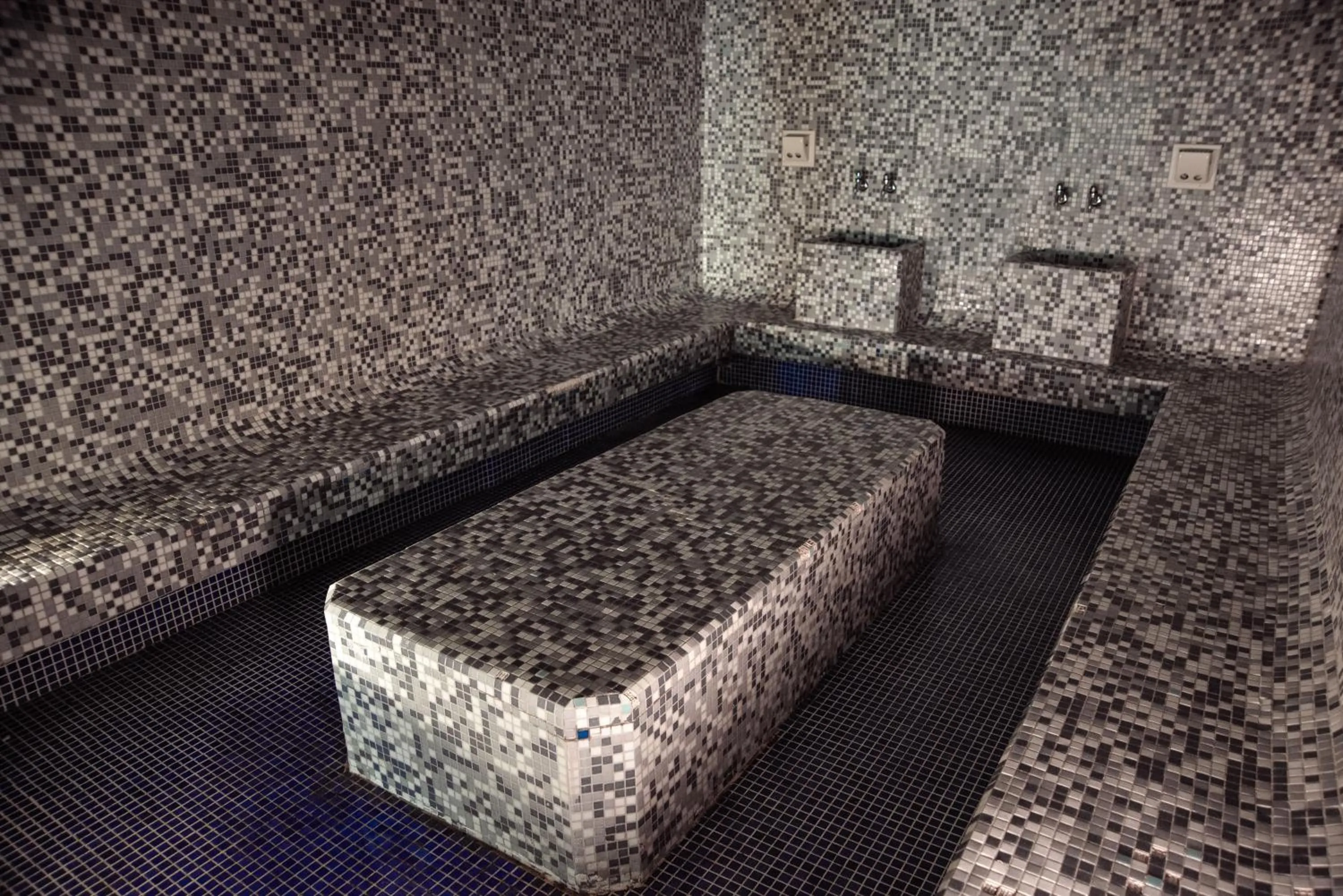 Steam room, Bed in Avala Resort & Villas
