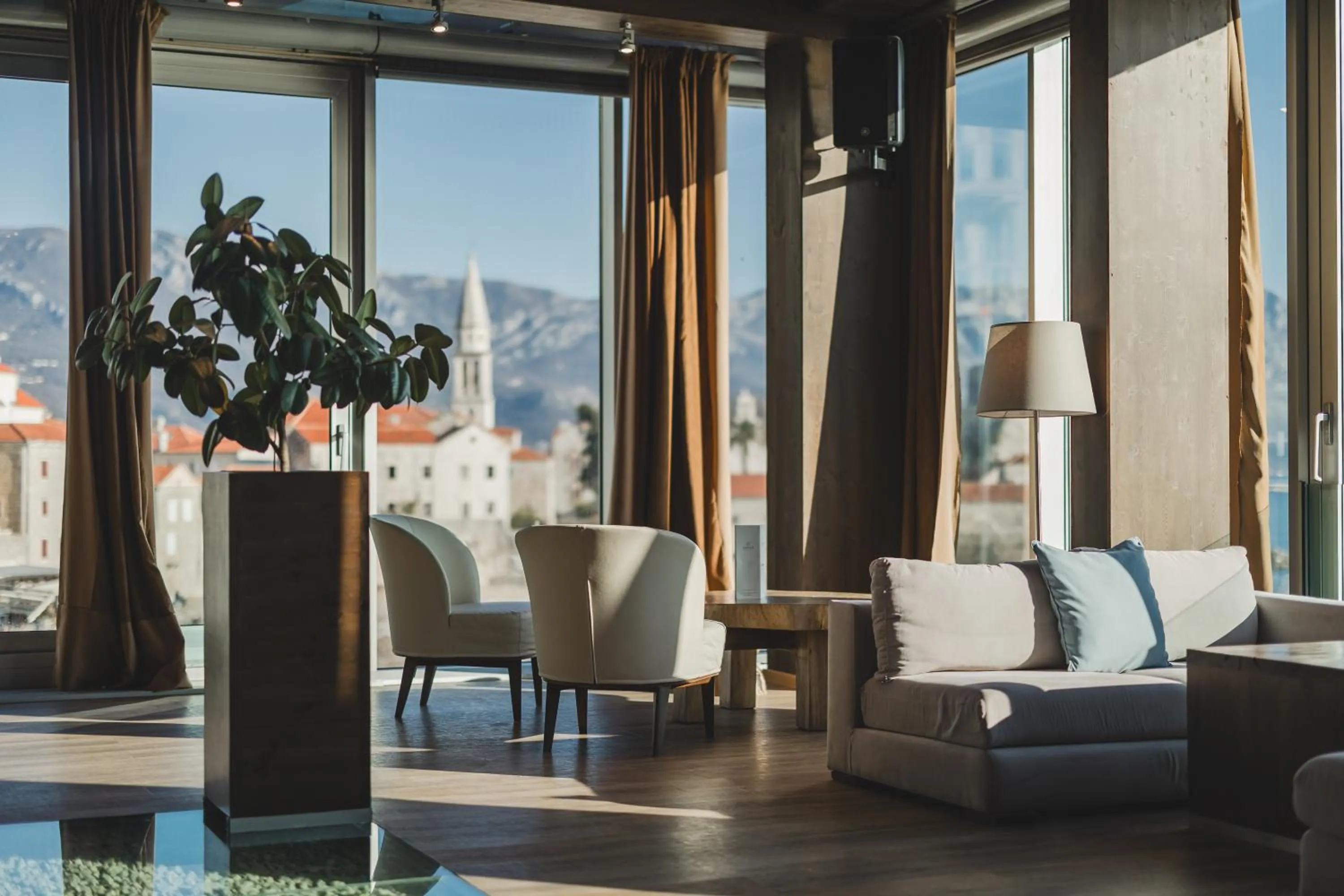 Lounge or bar in Avala Resort & Villas