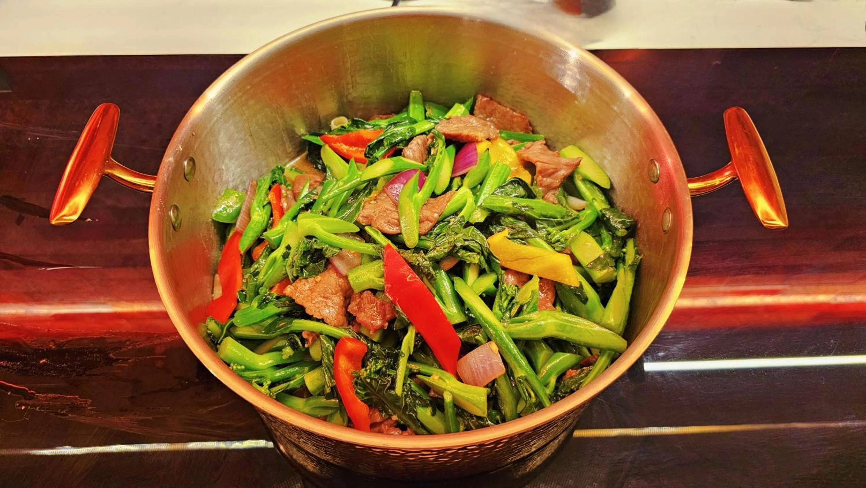 Breakfast in Echarm PLUS International Hotel Zhujiang New Town Wuyangcun Metro Station