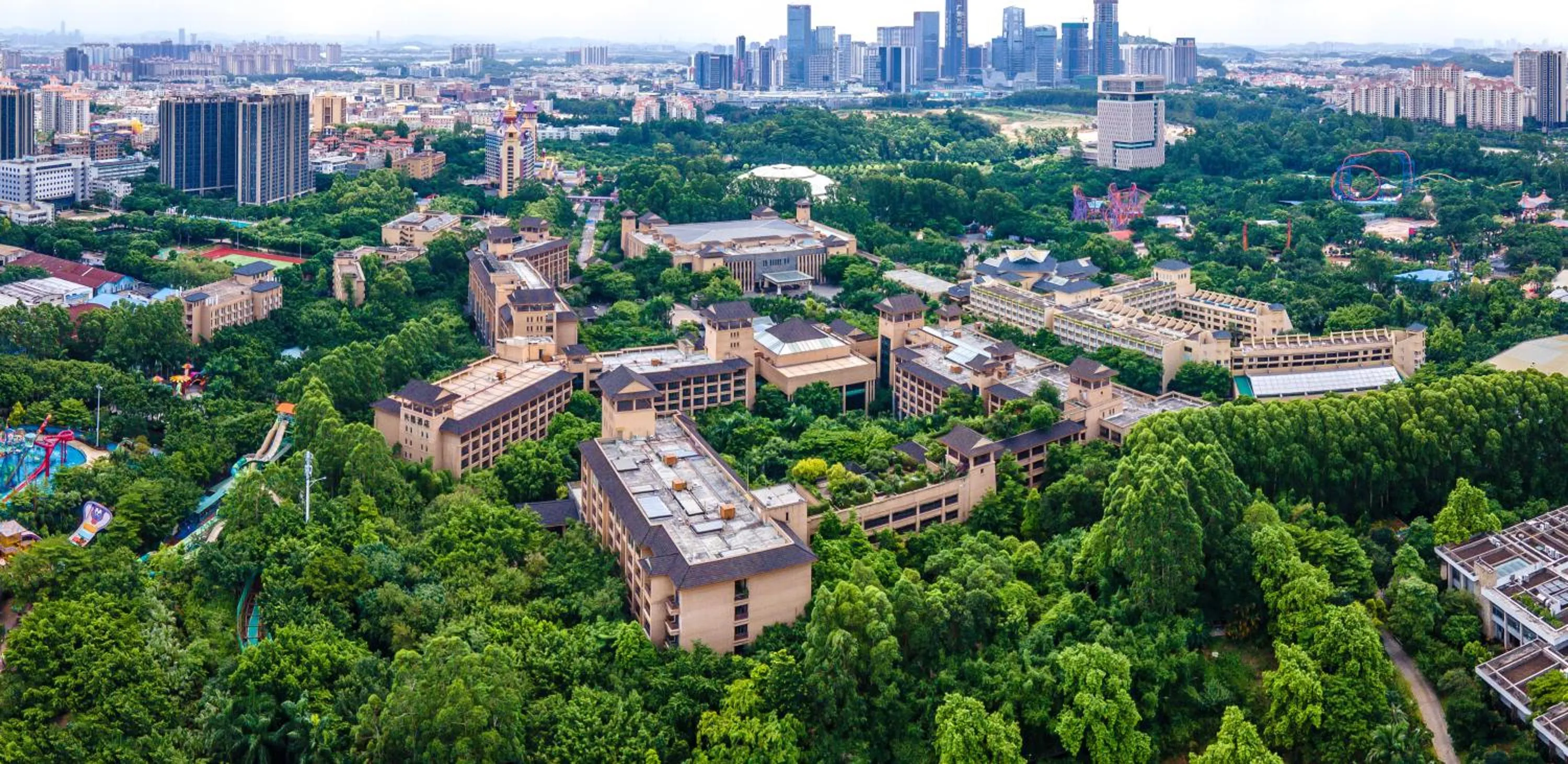 Nearby landmark in Echarm PLUS International Hotel Zhujiang New Town Wuyangcun Metro Station