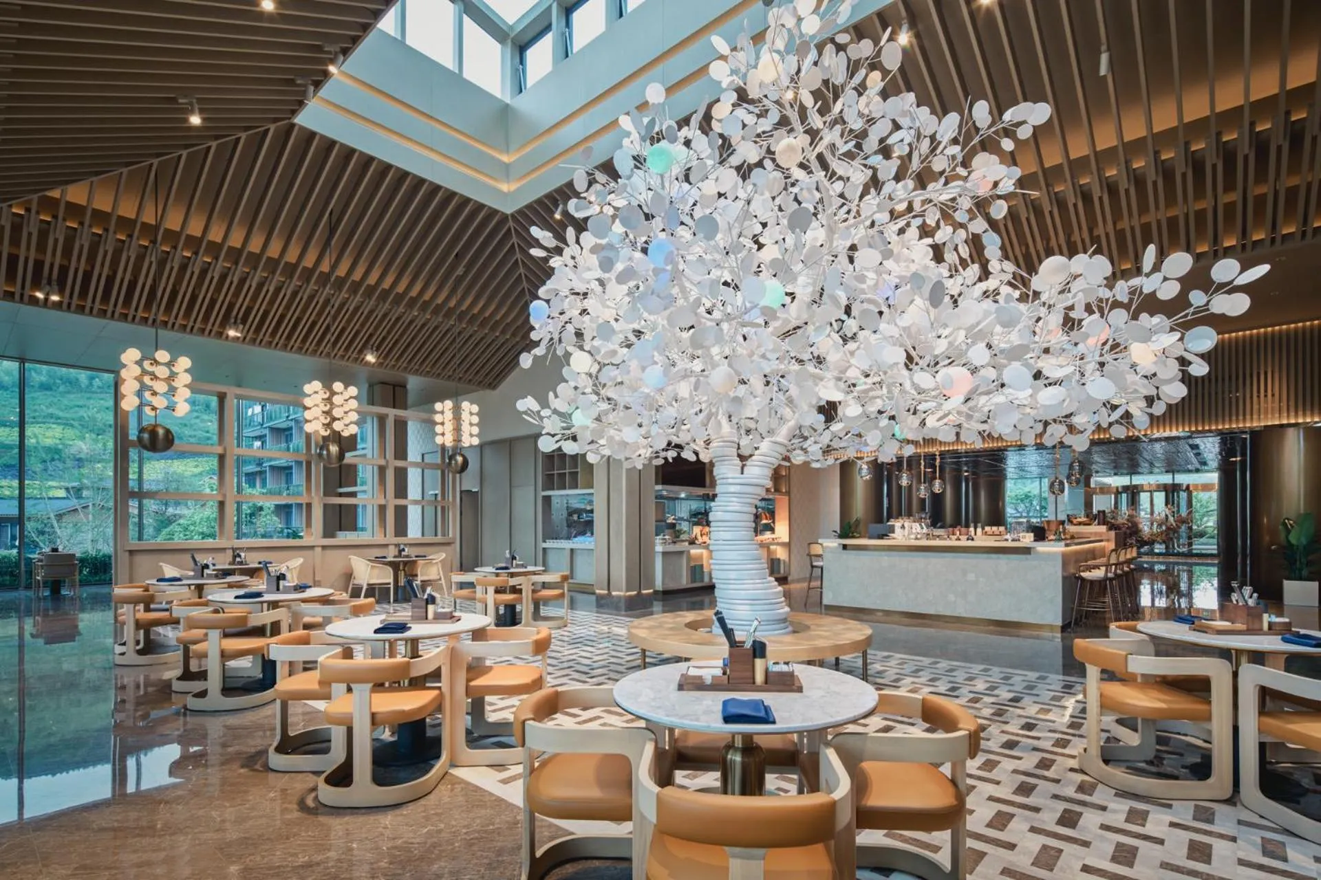 Restaurant/places to eat in Hotel Indigo Hangzhou Tianmushan