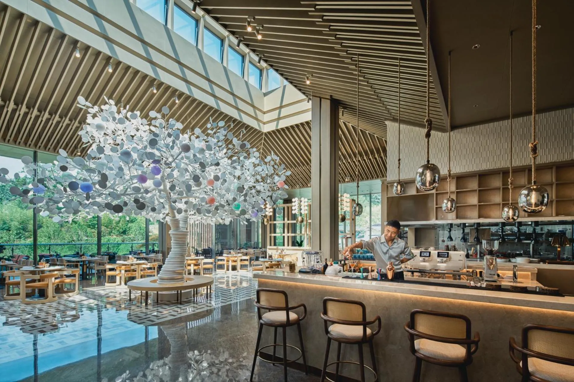 Restaurant/places to eat in Hotel Indigo Hangzhou Tianmushan