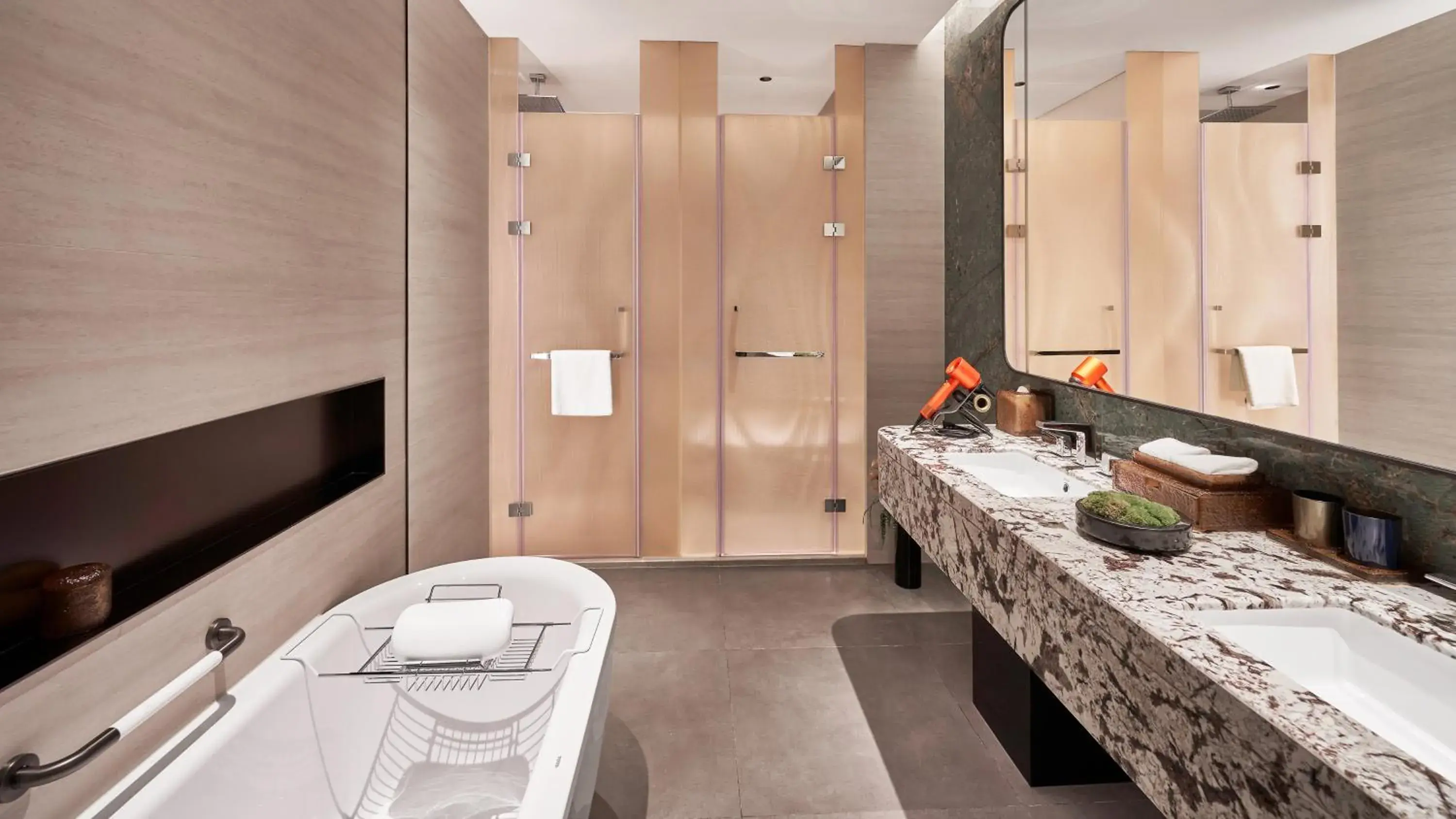 Two-Bedroom Suite Villa in Hotel Indigo Hangzhou Tianmushan Two-Bedroom Suite Villa in Hotel Indigo Hangzhou Tianmushan