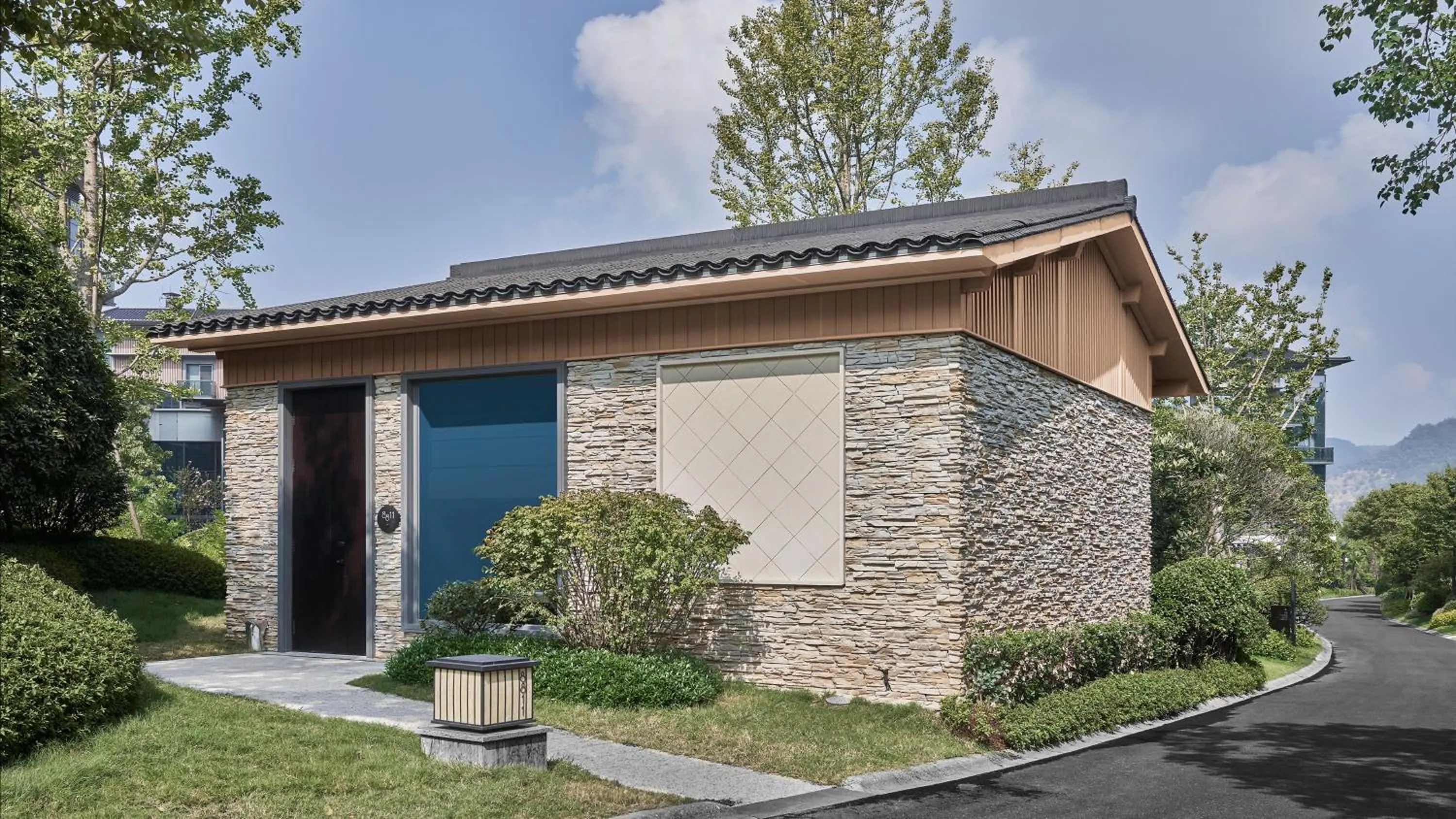 Photo of the whole room in Hotel Indigo Hangzhou Tianmushan