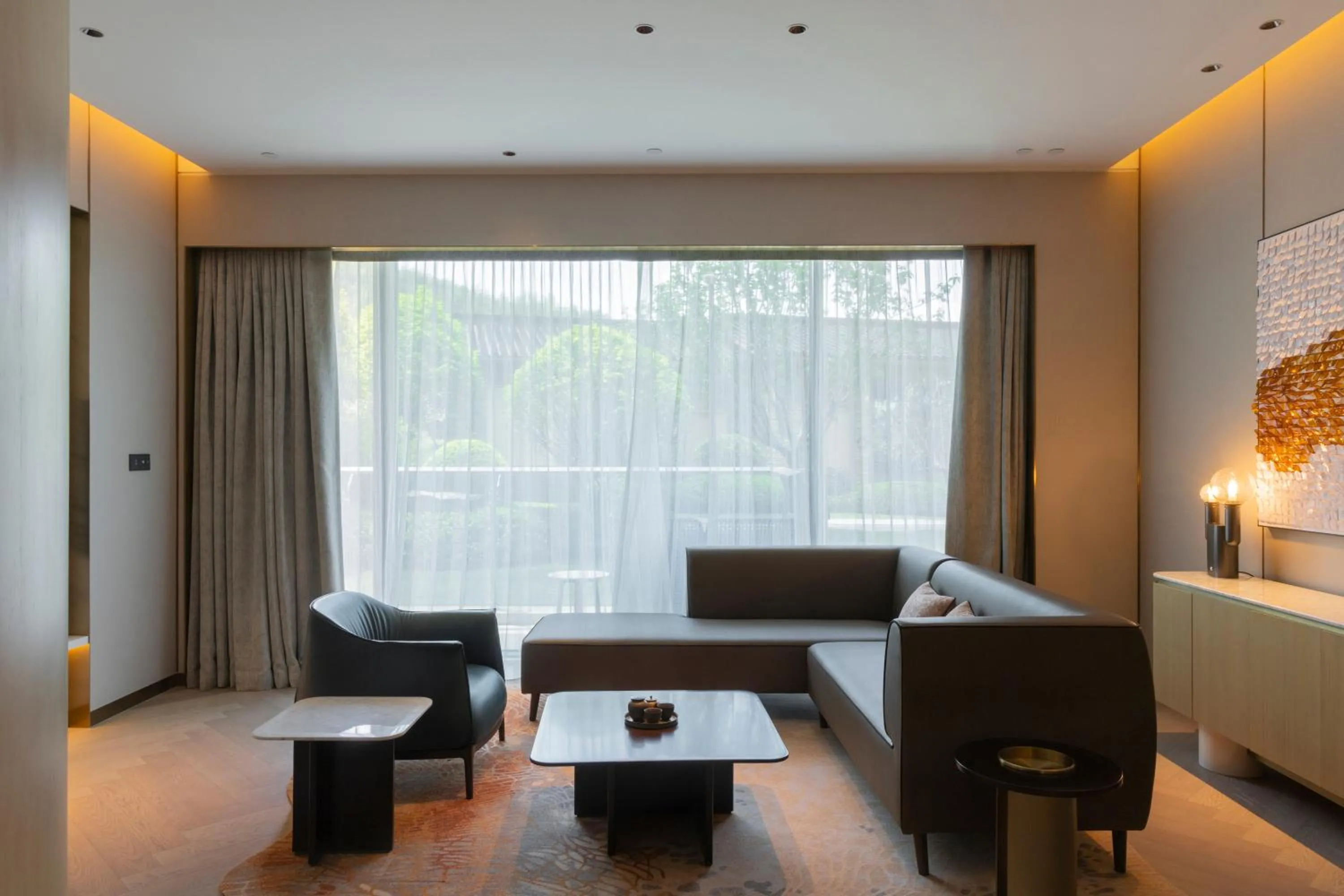 Living room in Hotel Indigo Hangzhou Tianmushan