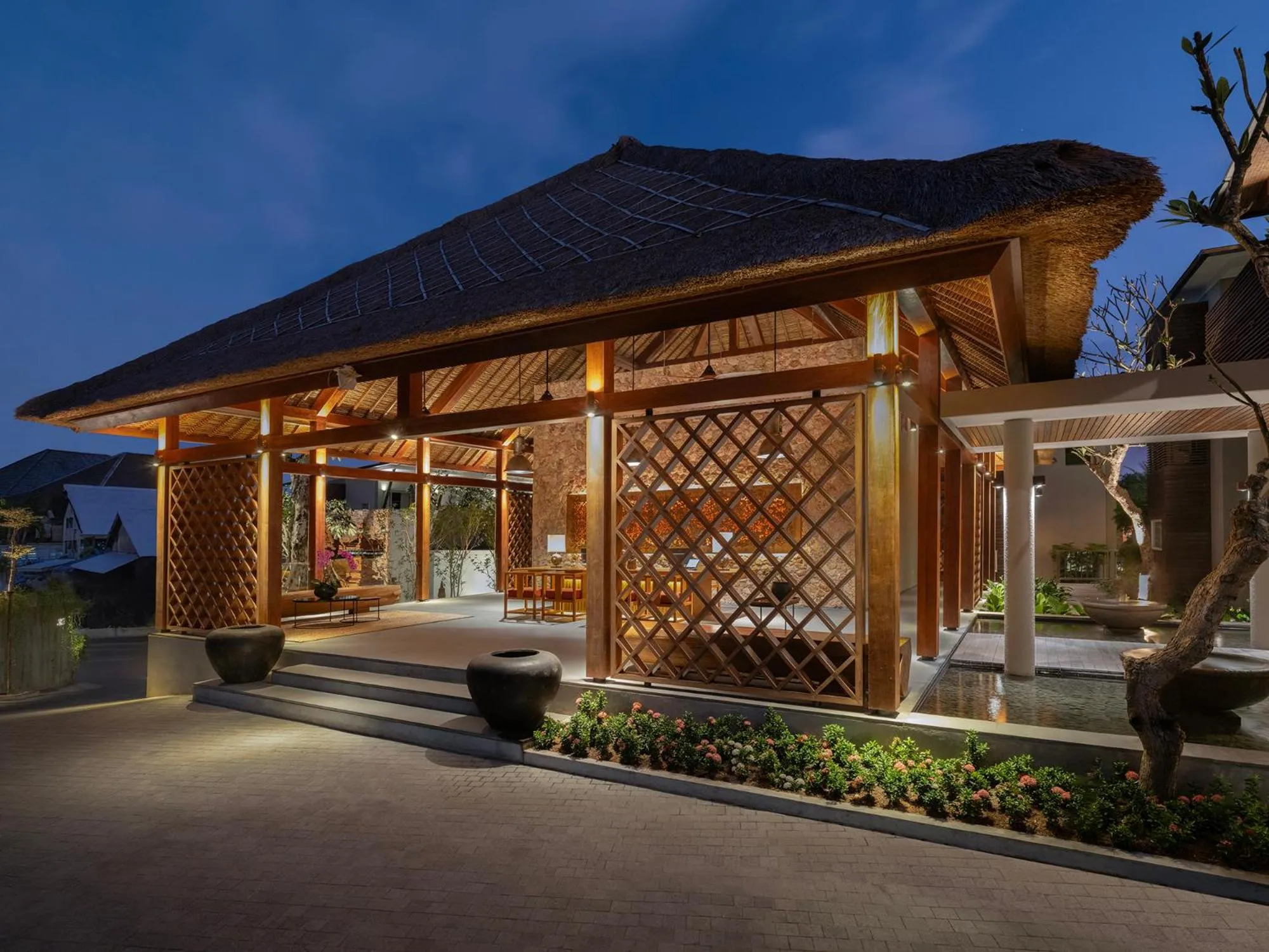 Property building in Chesa Canggu
