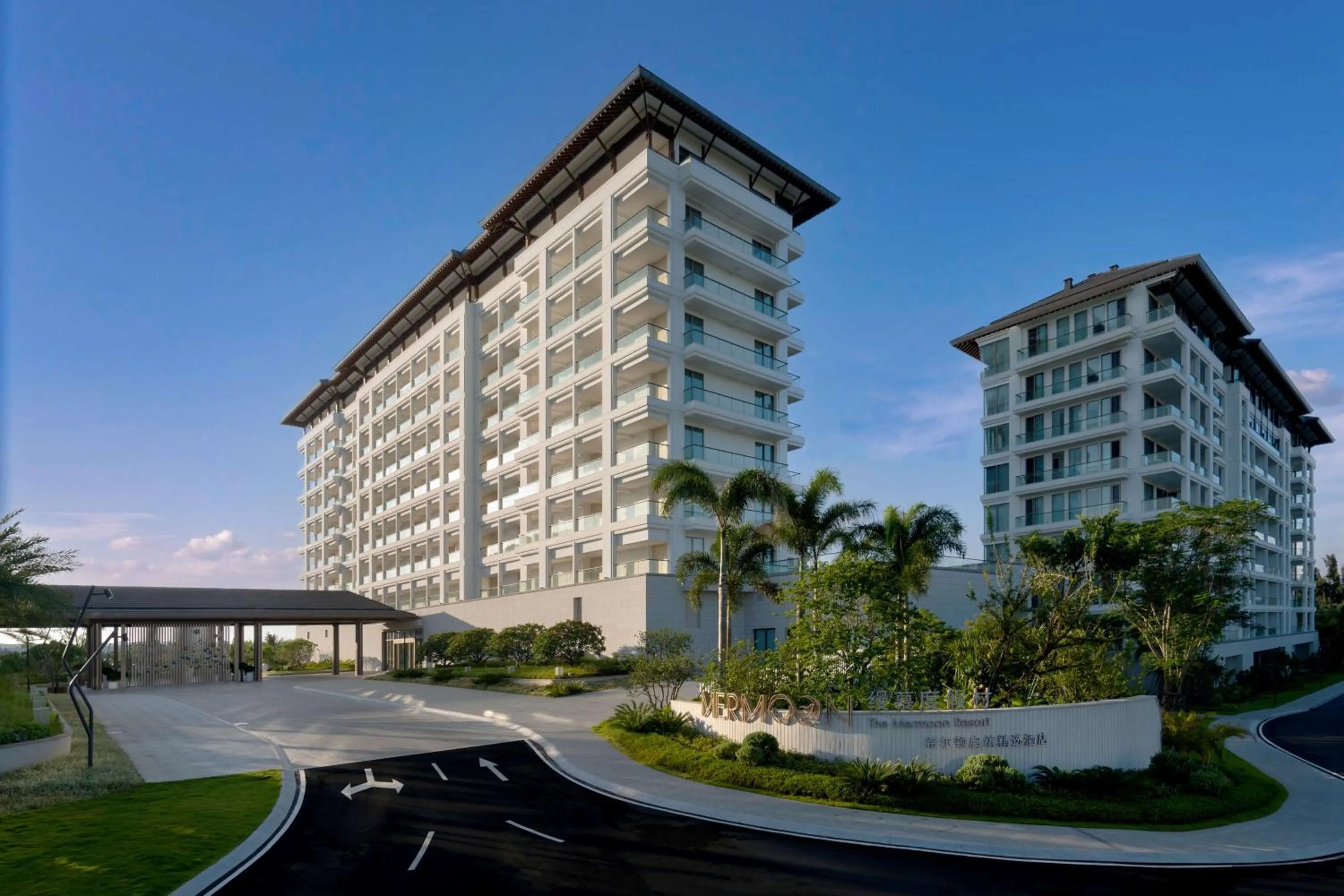 Property building in The Mermoon Resort Hainan Tufu Bay, Tapestry By Hilton