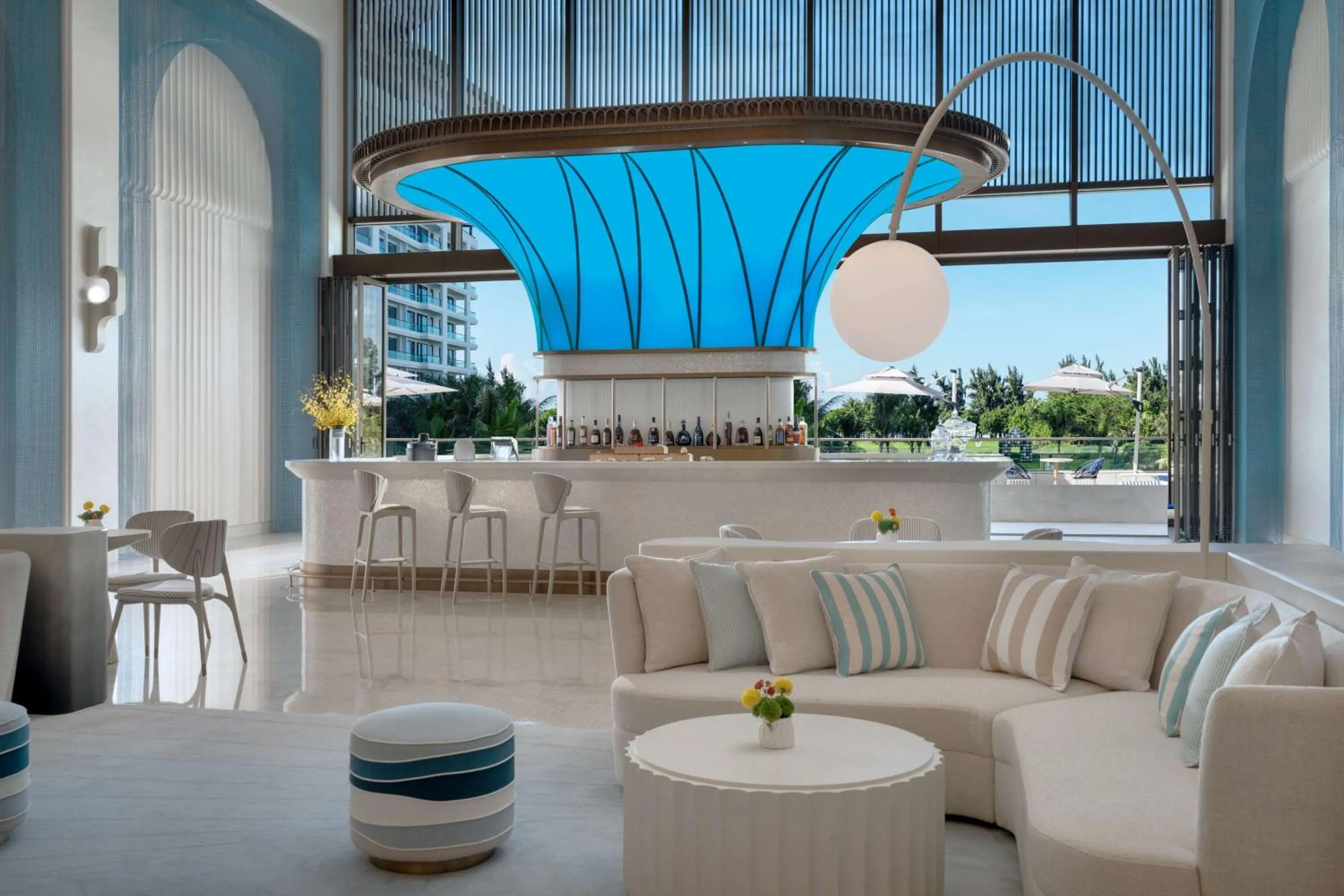 Lobby or reception in The Mermoon Resort Hainan Tufu Bay, Tapestry By Hilton