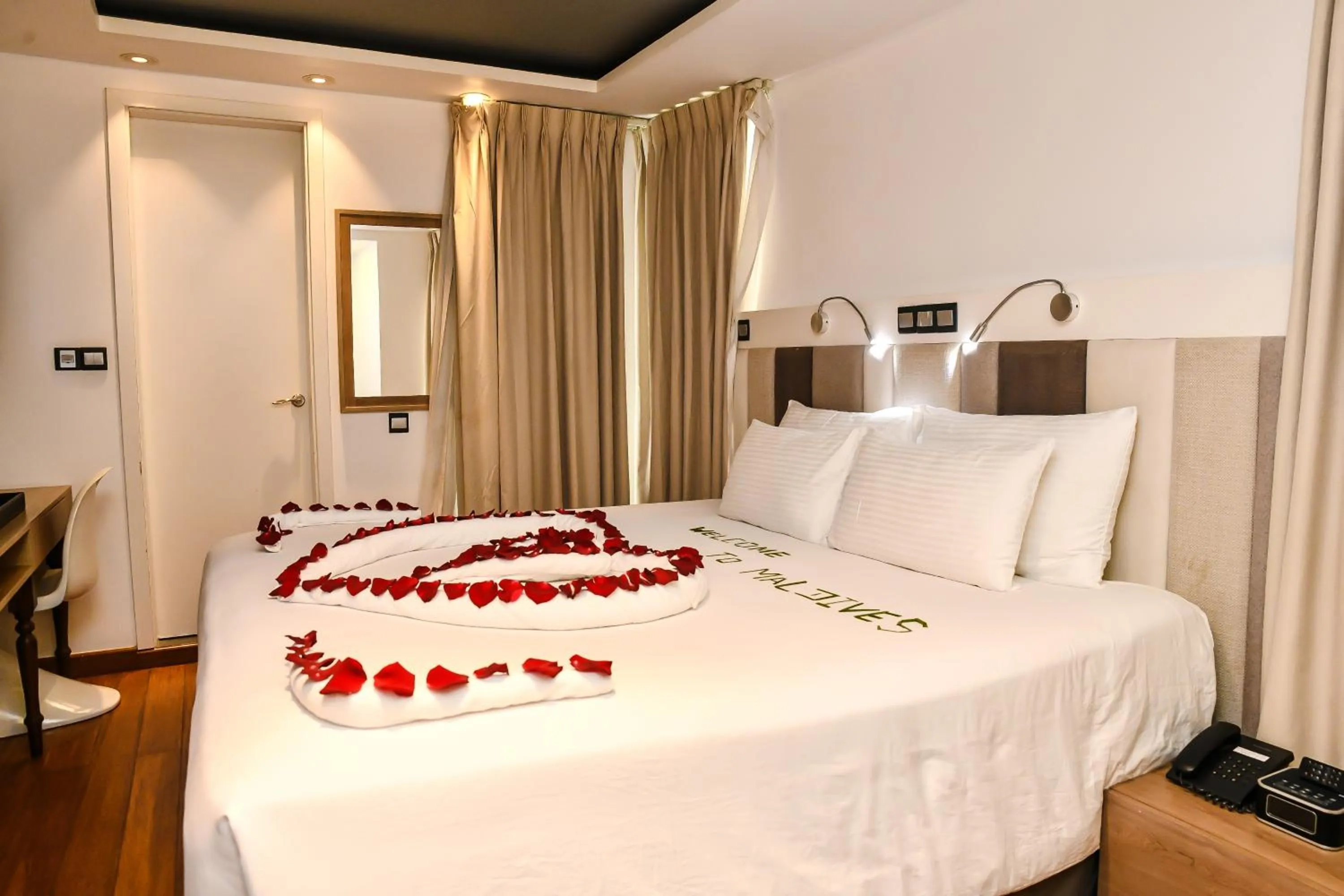 Bed in Beehive Premier