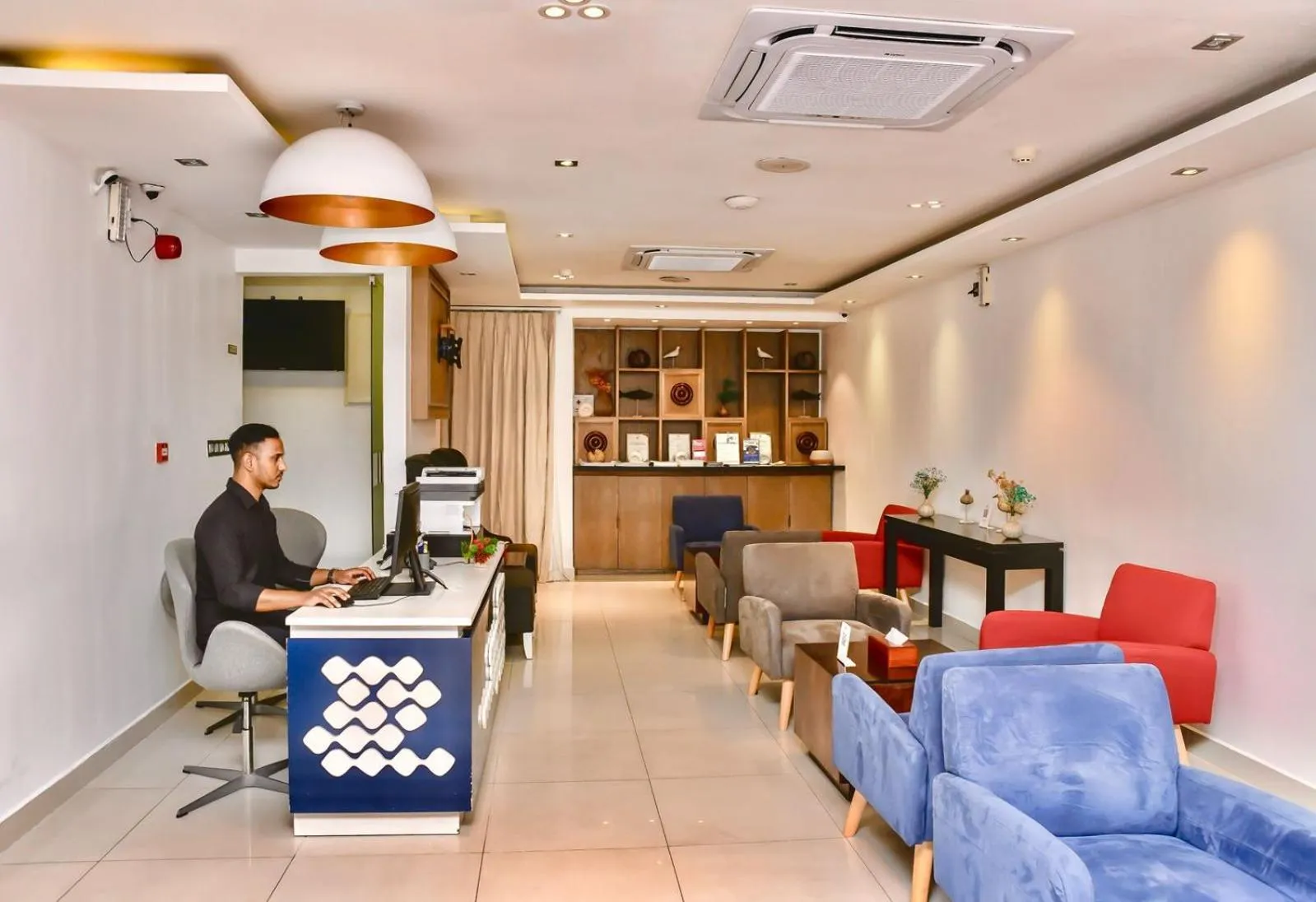 Lobby or reception in Beehive Premier