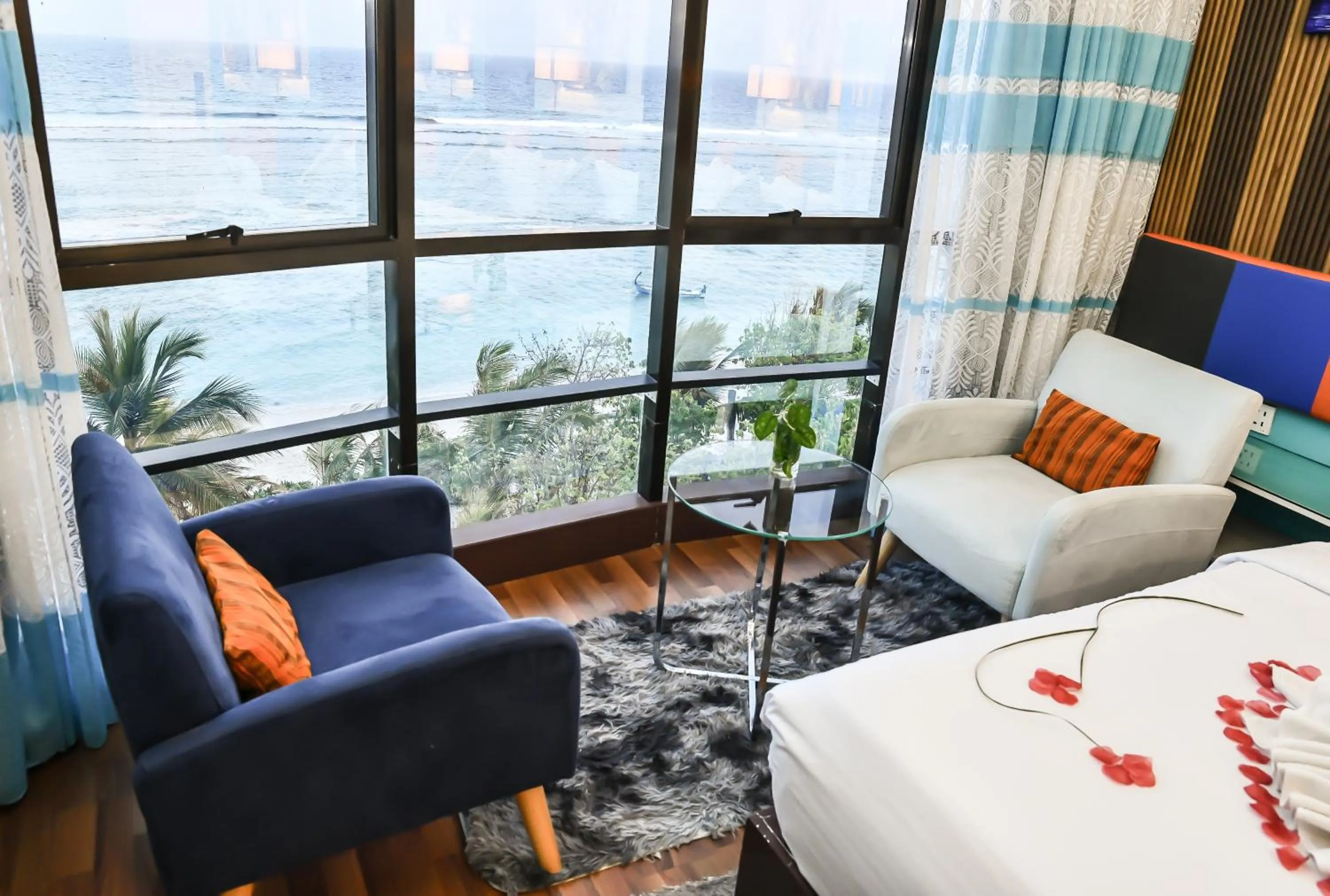 View (from property/room), Bed in The Hive Beach