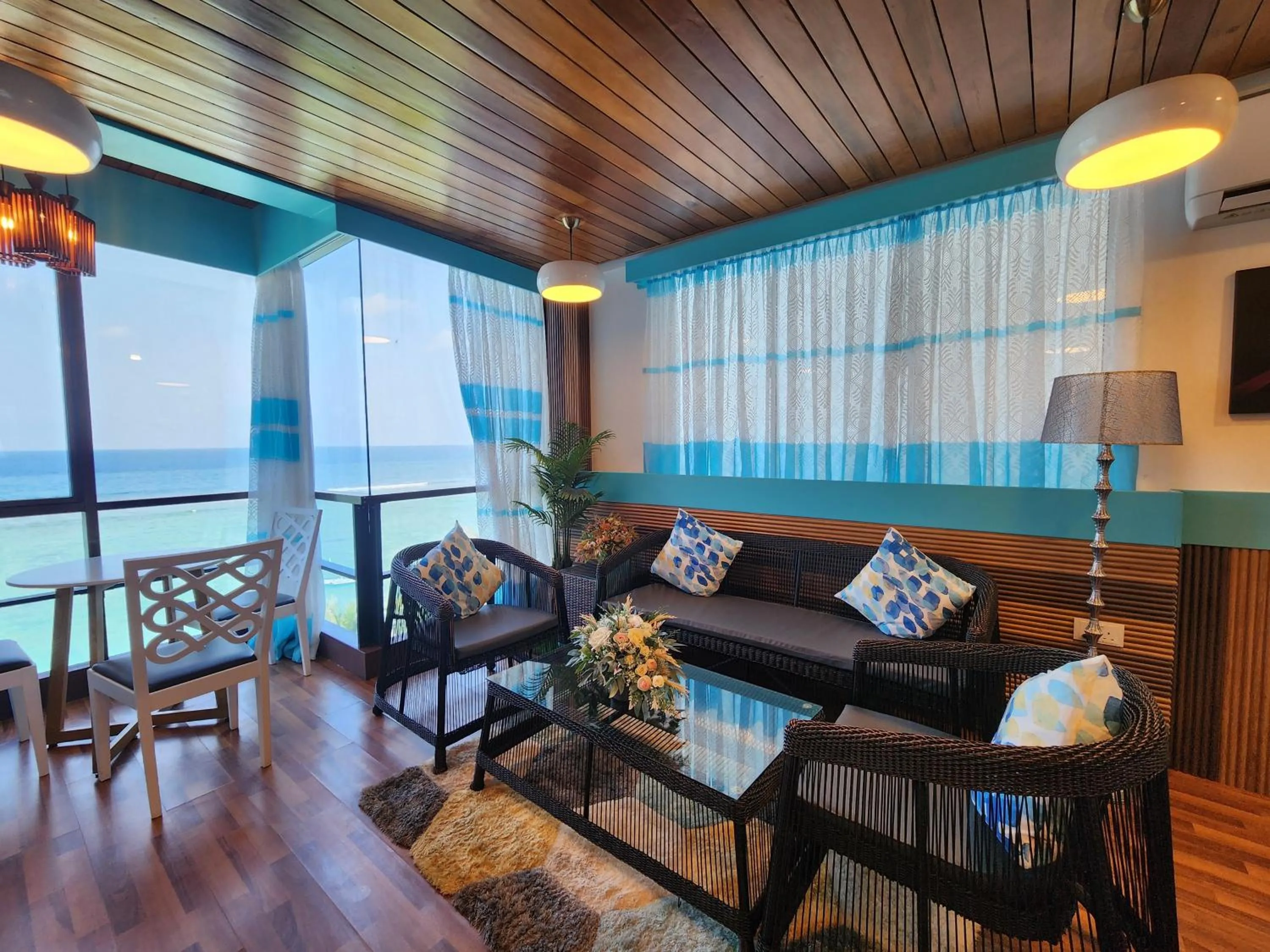 Living room in The Hive Beach